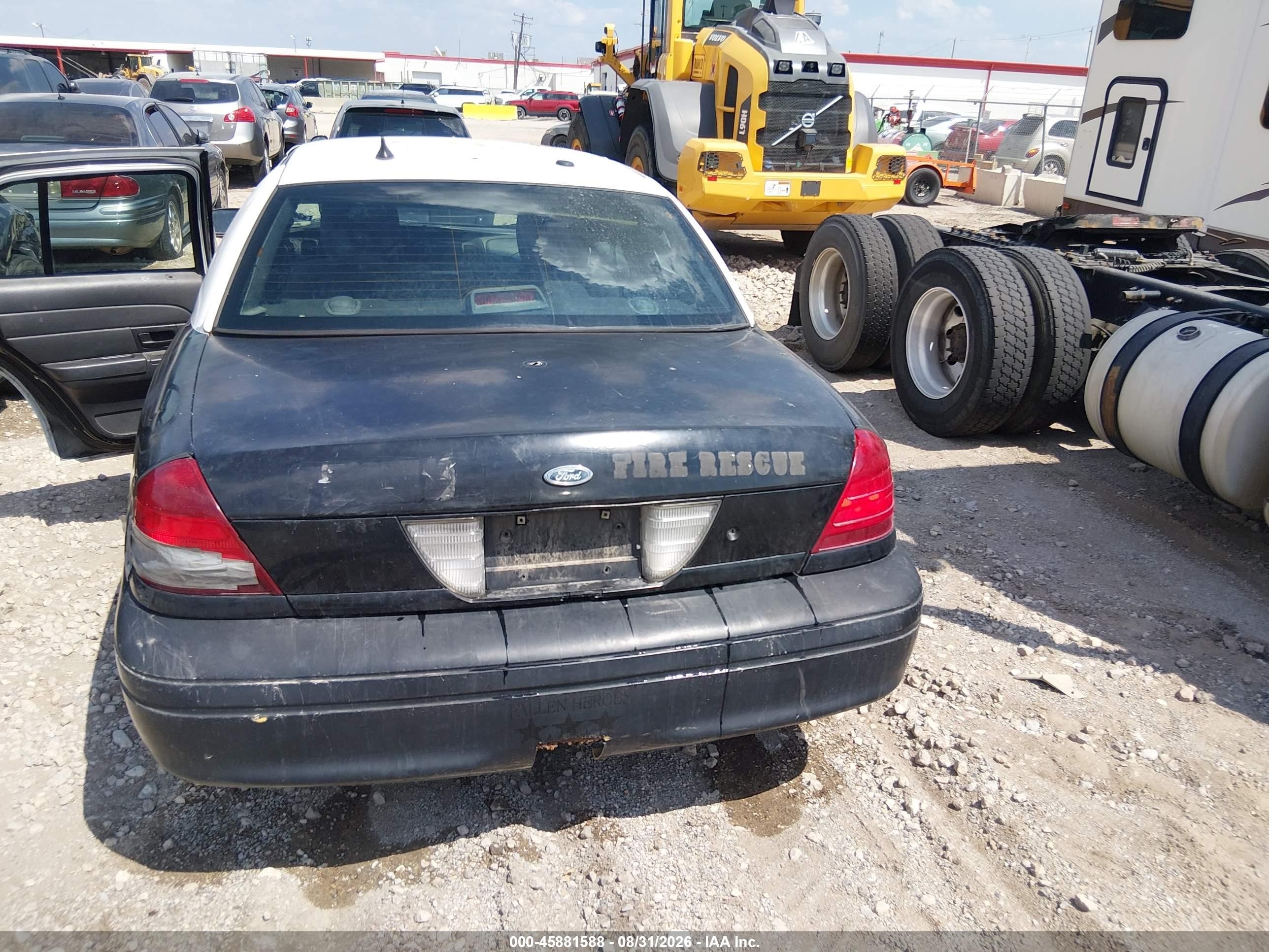 2011 Ford Crown Victoria Police Interceptor Black vin: 2FABP7BV1BX139585
