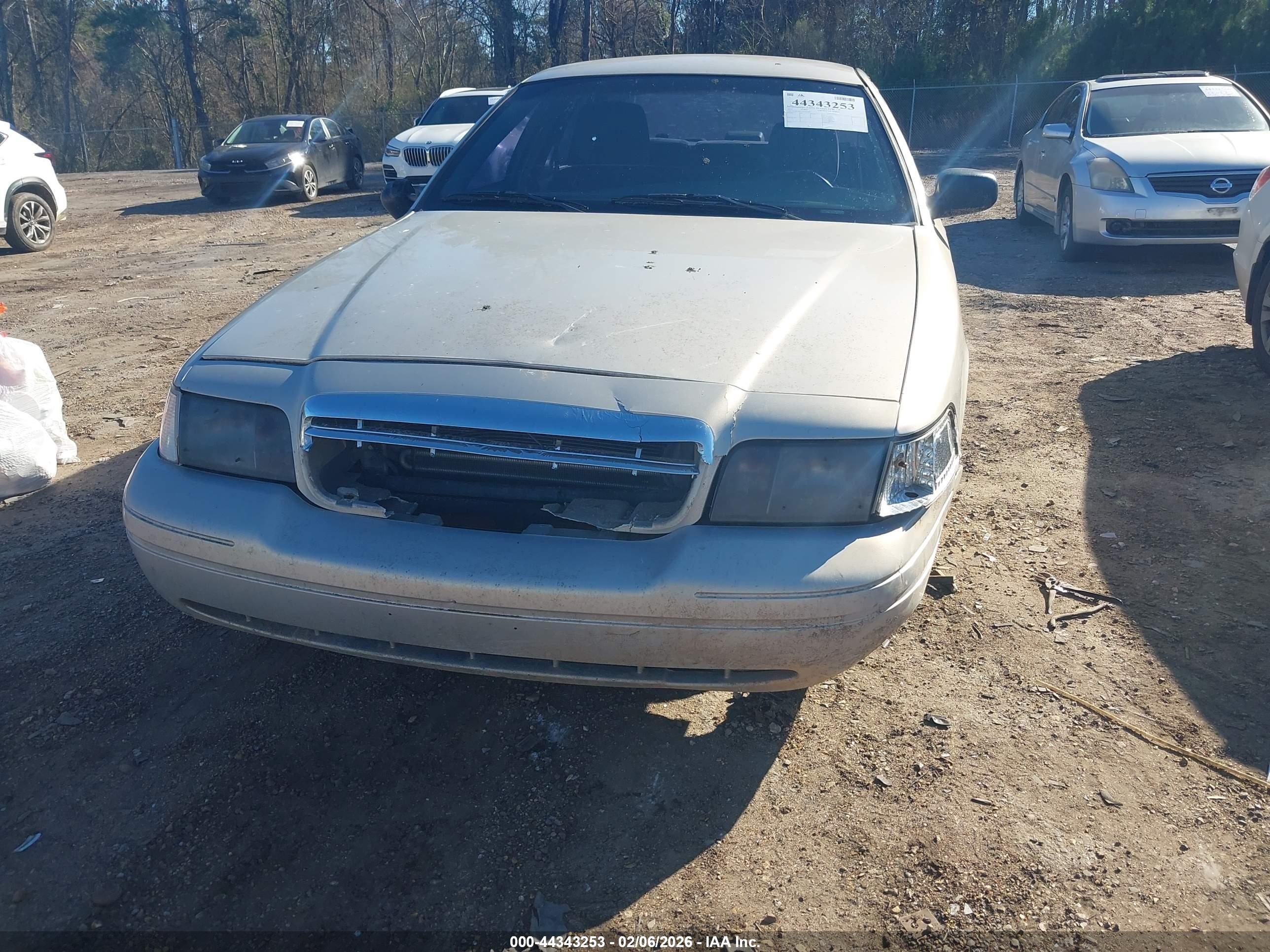 2011 Ford Crown Victoria Police Silver vin: 2FABP7BV1BX145760