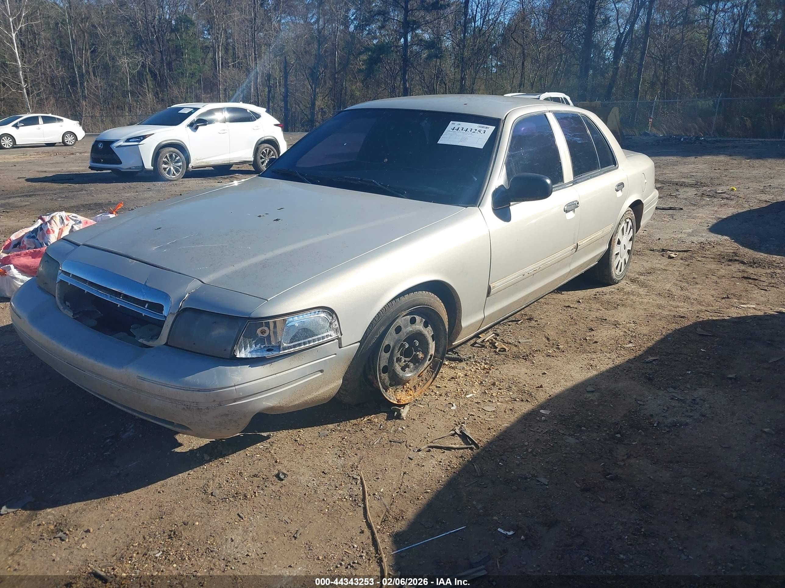 2011 Ford Crown Victoria Police Silver vin: 2FABP7BV1BX145760