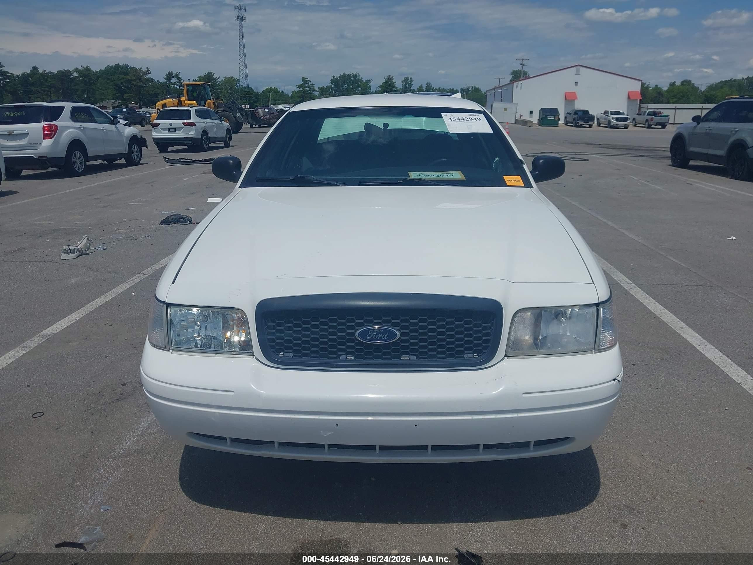 2010 Ford Crown Victoria Police/police Interceptor Белый vin: 2FABP7BV2AX116704