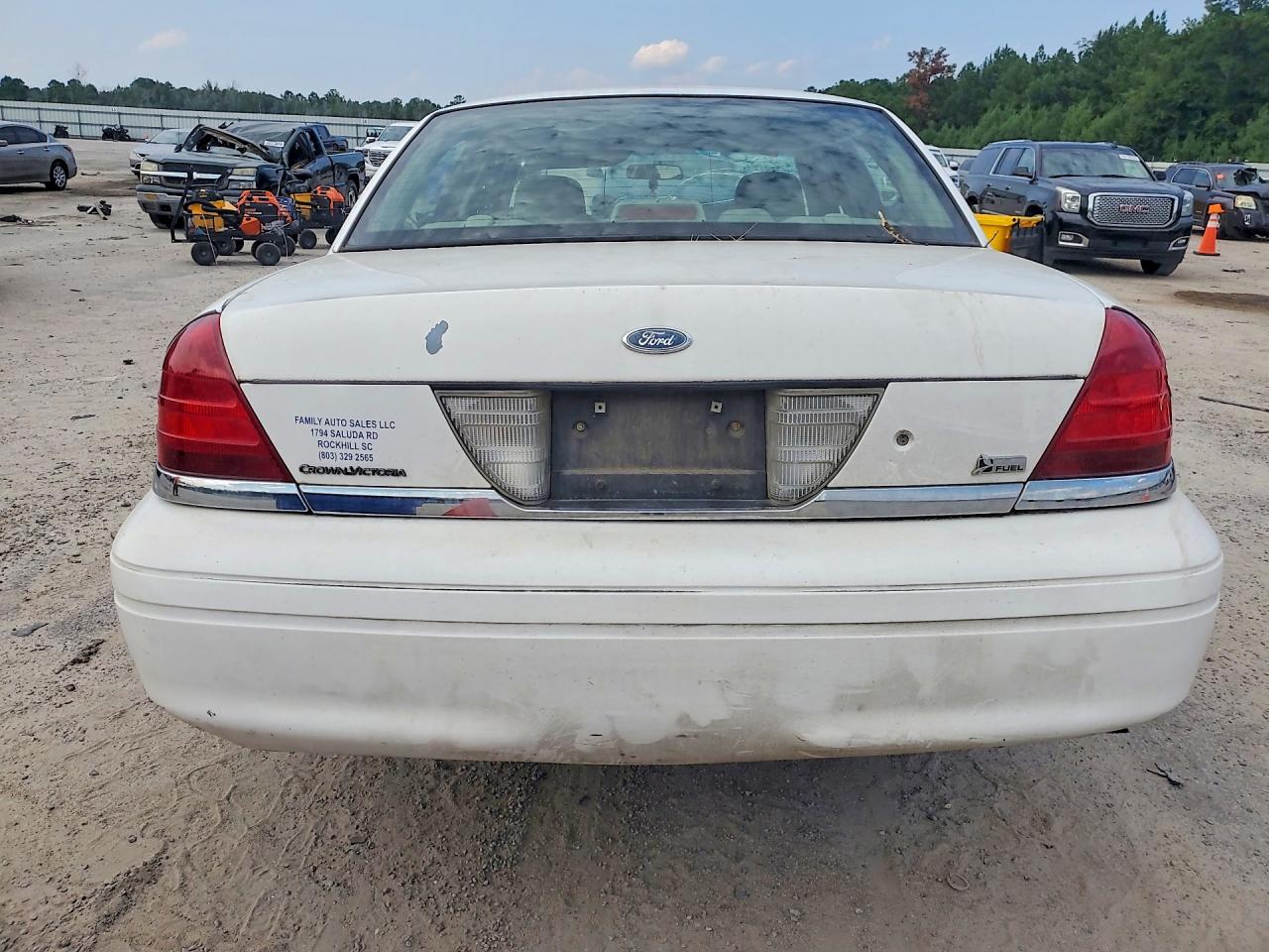2010 Ford Crown Victoria Police Interceptor White vin: 2FABP7BV3AX105727