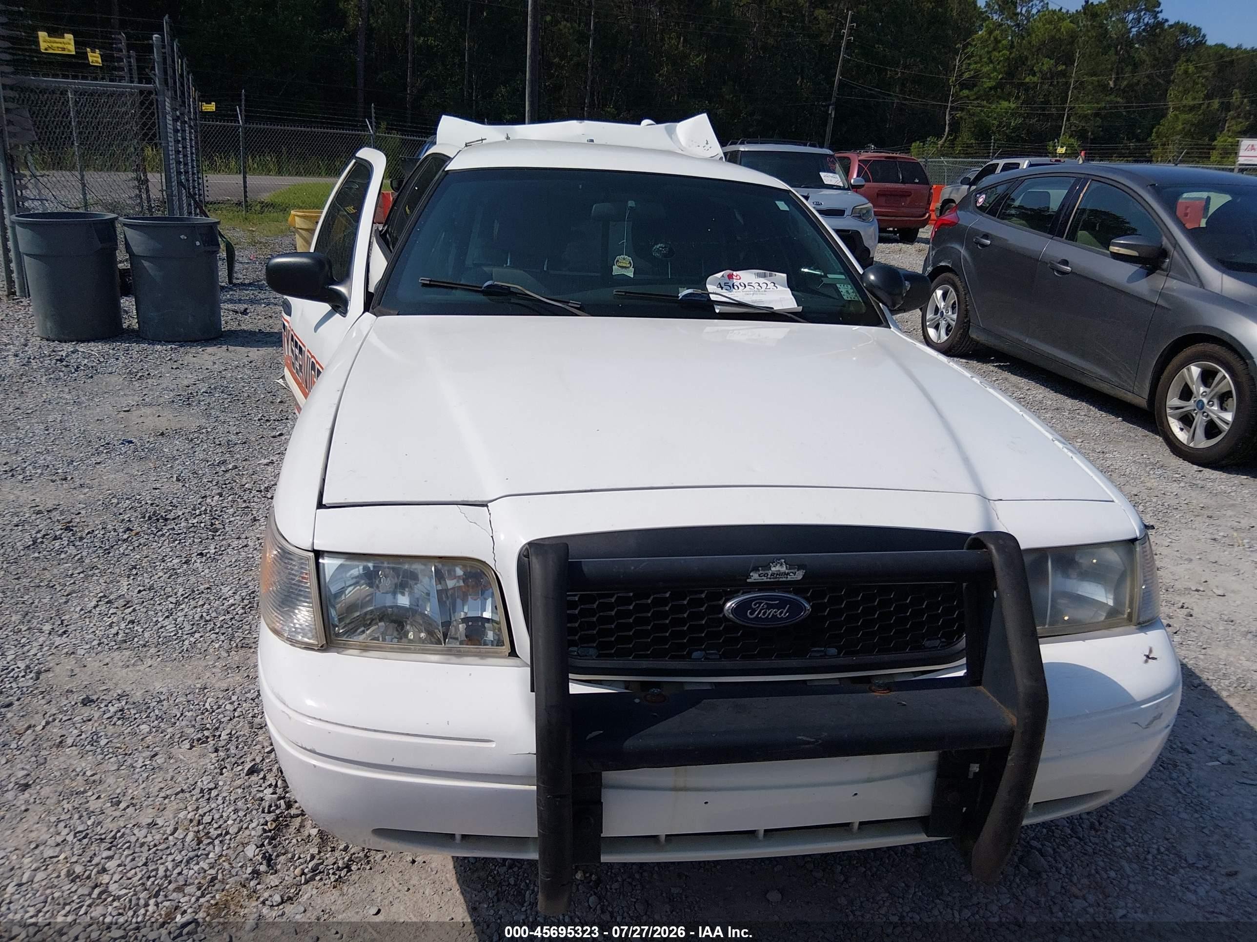 2011 Ford Crown Victoria Police Interceptor White vin: 2FABP7BV4BX105978