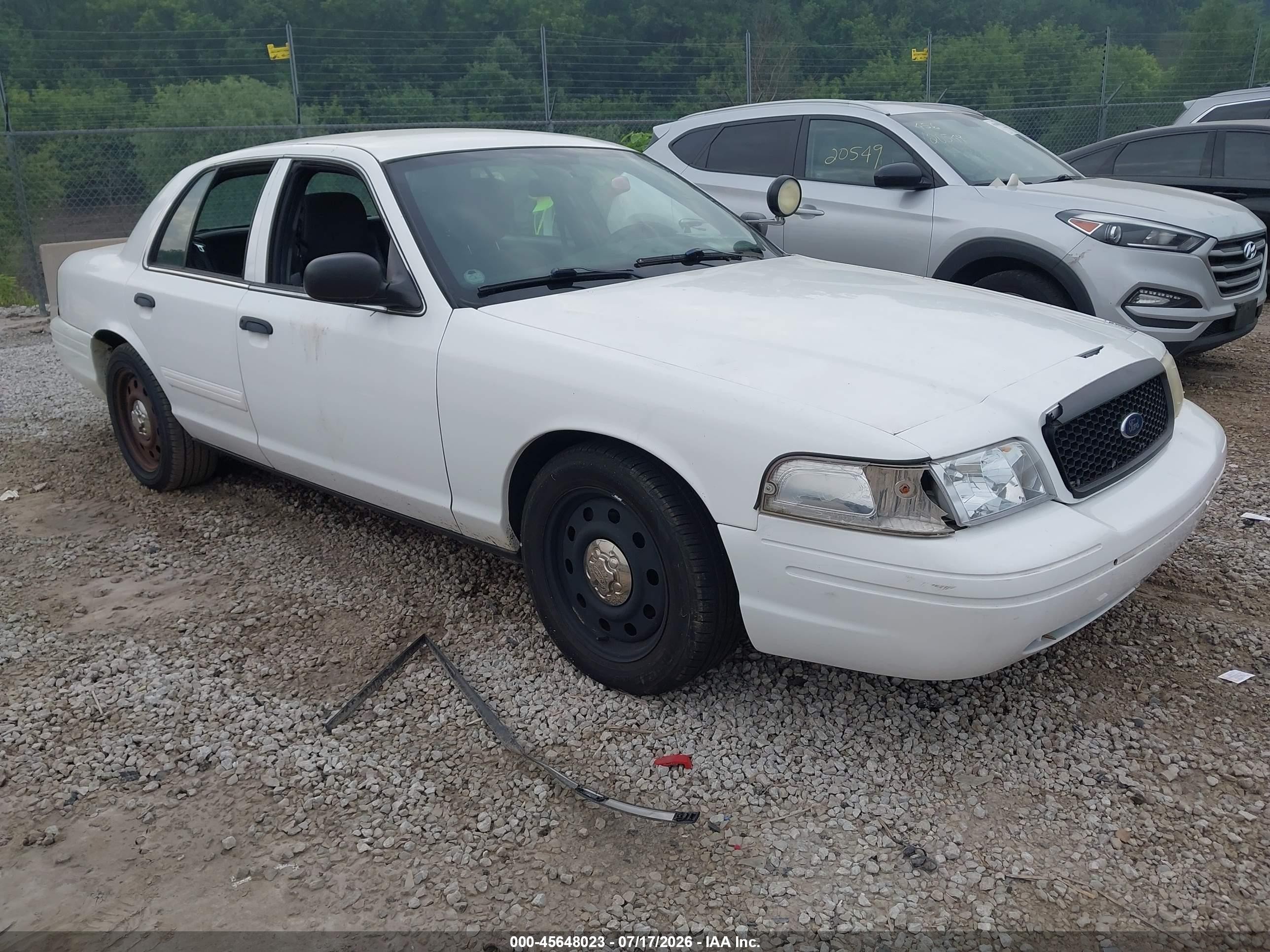 2011 Ford Crown Victoria Police Interceptor White vin: 2FABP7BV4BX119556
