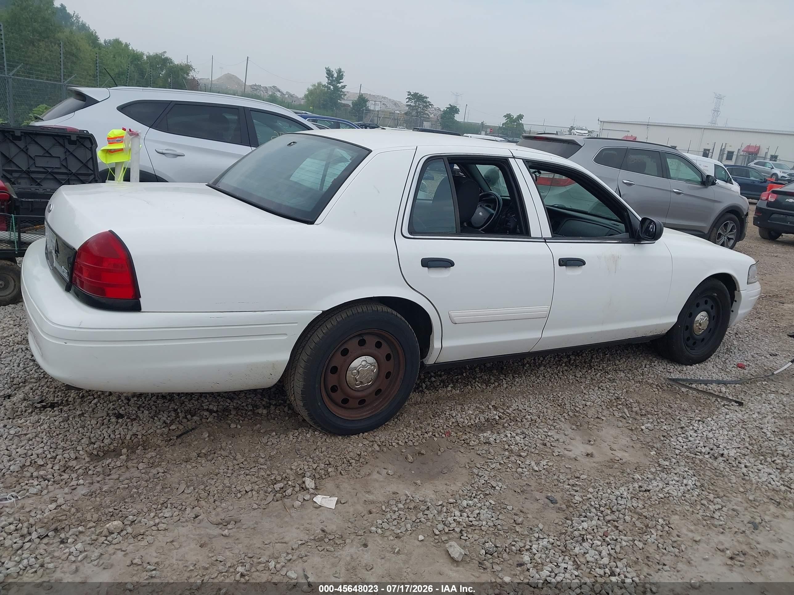 2011 Ford Crown Victoria Police Interceptor White vin: 2FABP7BV4BX119556