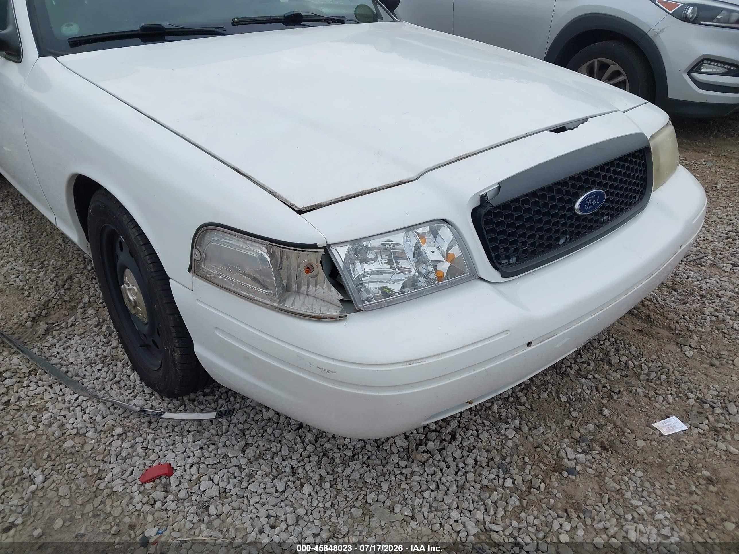 2011 Ford Crown Victoria Police Interceptor White vin: 2FABP7BV4BX119556