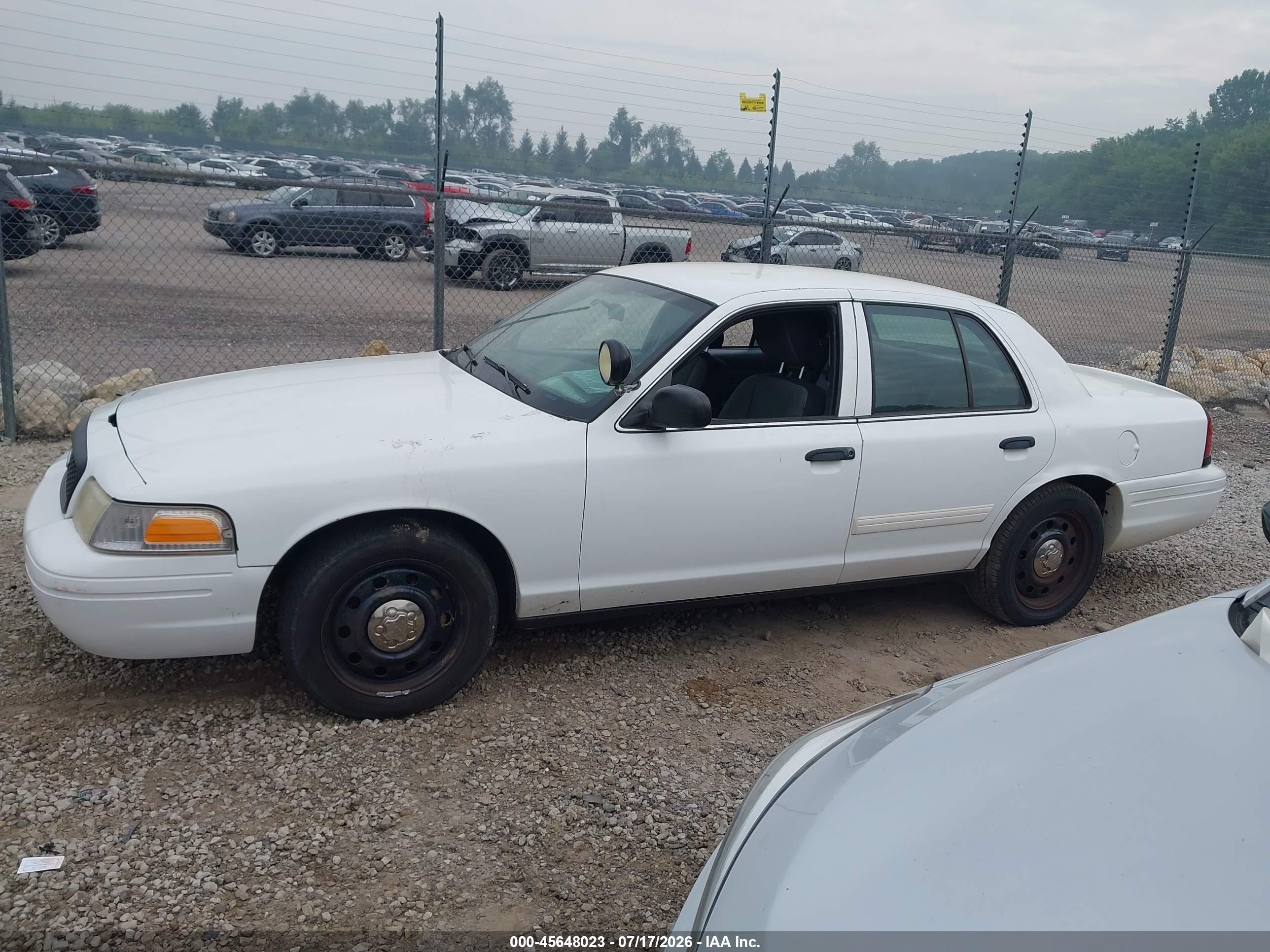 2011 Ford Crown Victoria Police Interceptor White vin: 2FABP7BV4BX119556