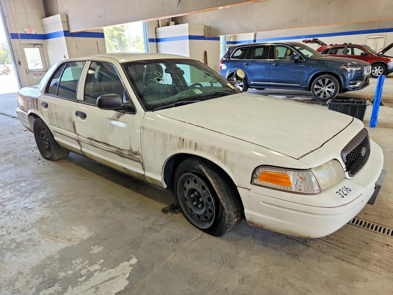 2011 Ford Crown Victoria Police Interceptor White vin: 2FABP7BV4BX125325