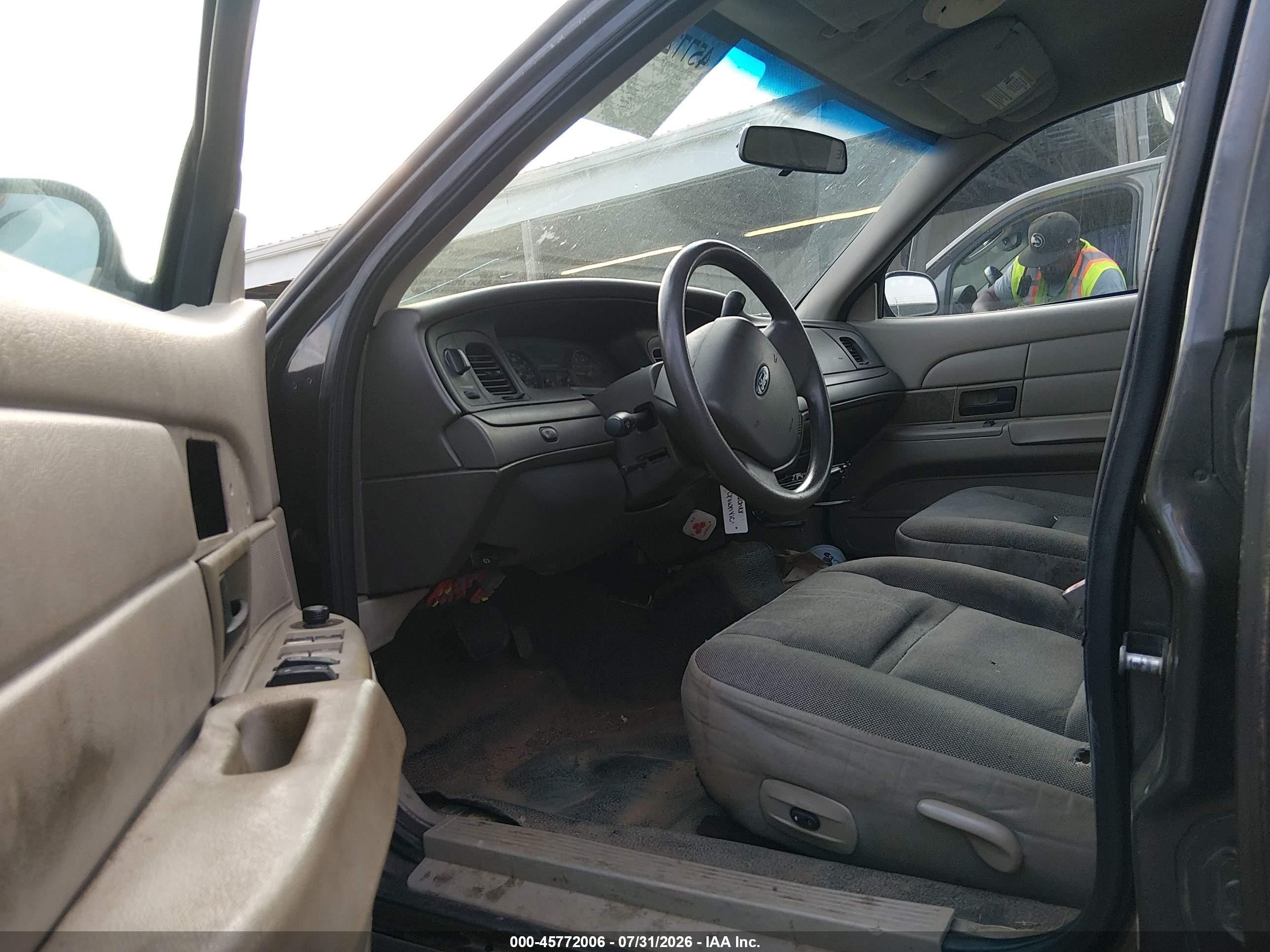2010 Ford Crown Victoria Police/police Interceptor Gray vin: 2FABP7BV5AX125316