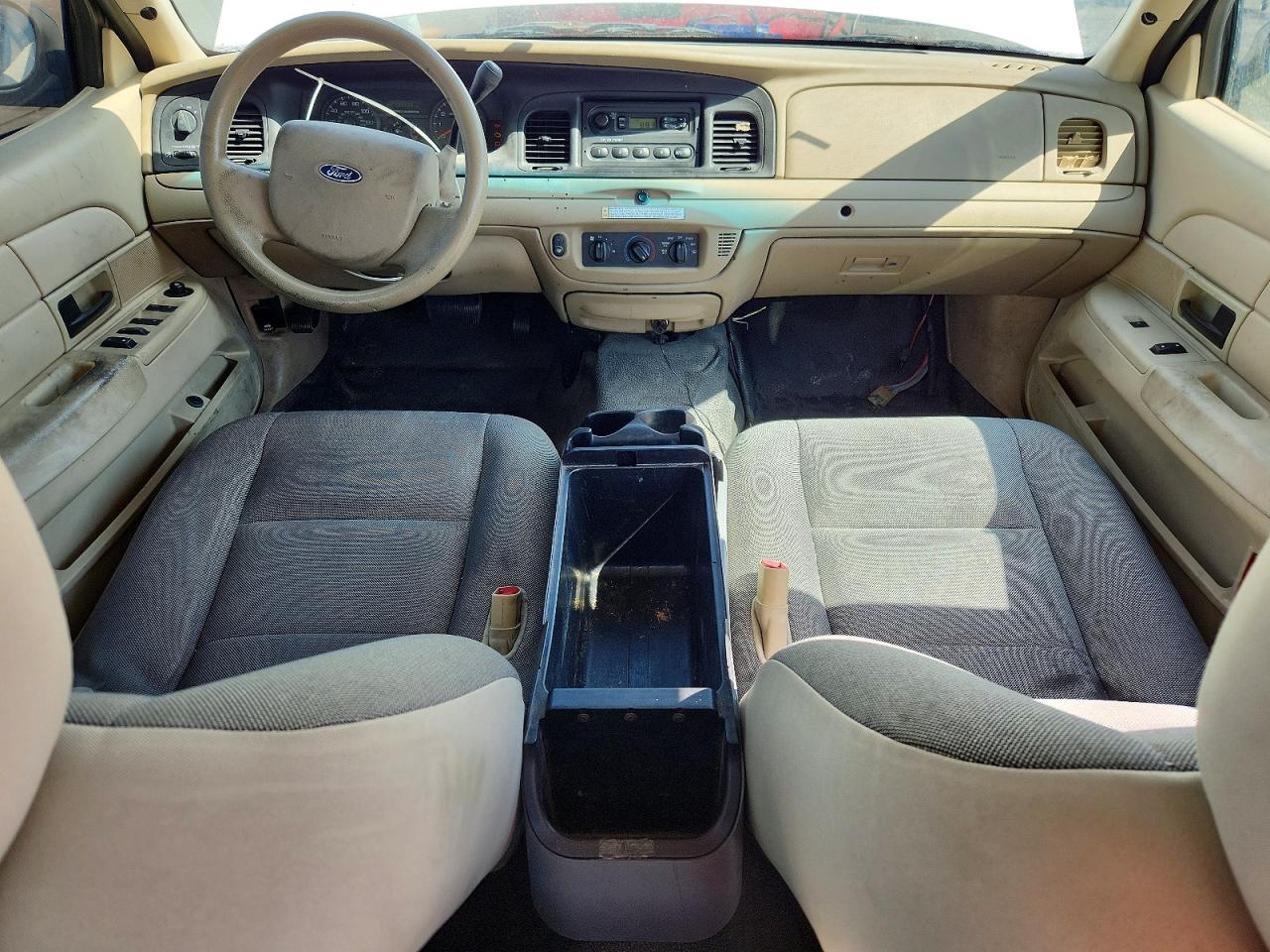 2011 Ford Crown Victoria Police Interceptor White vin: 2FABP7BV5BX123101