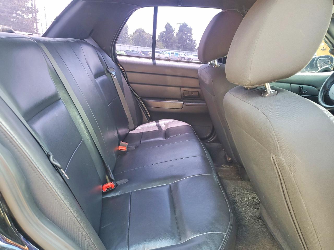 2011 Ford Crown Victoria Police Interceptor Черный vin: 2FABP7BV5BX168877