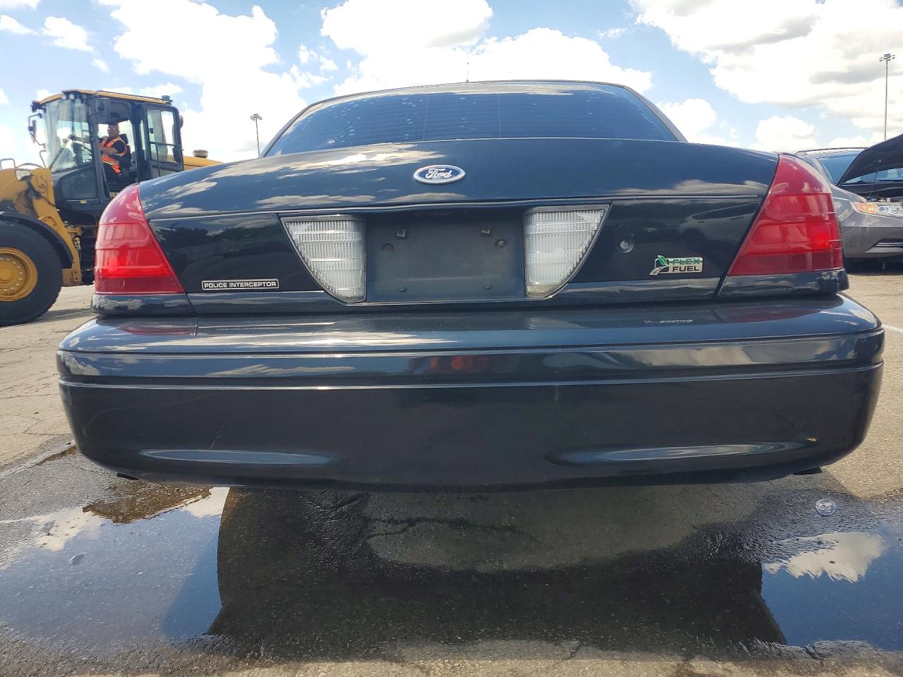 2011 Ford Crown Victoria Police Interceptor Черный vin: 2FABP7BV5BX168877