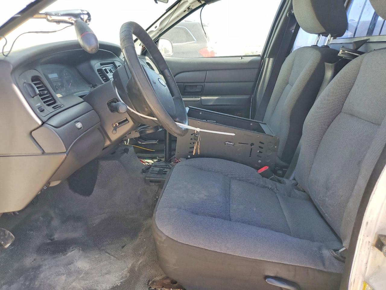 2011 Ford Crown Victoria Police Interceptor White vin: 2FABP7BV6BX108820