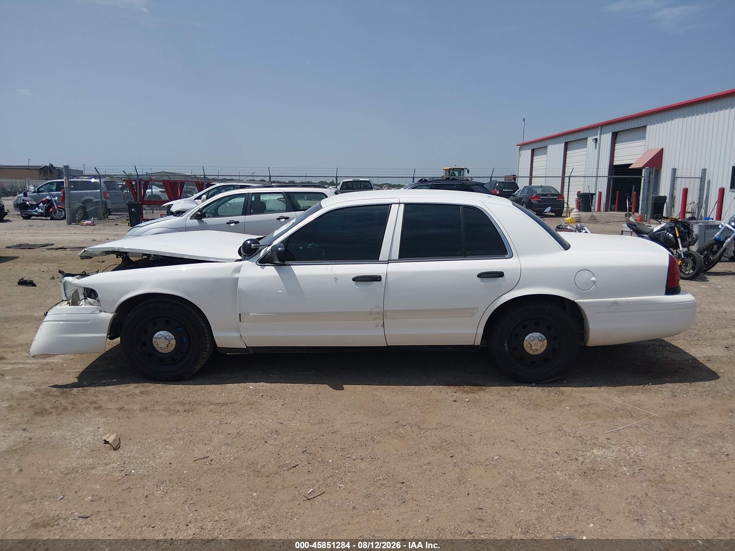 2011 Ford Crown Victoria Police Interceptor White vin: 2FABP7BV6BX112463