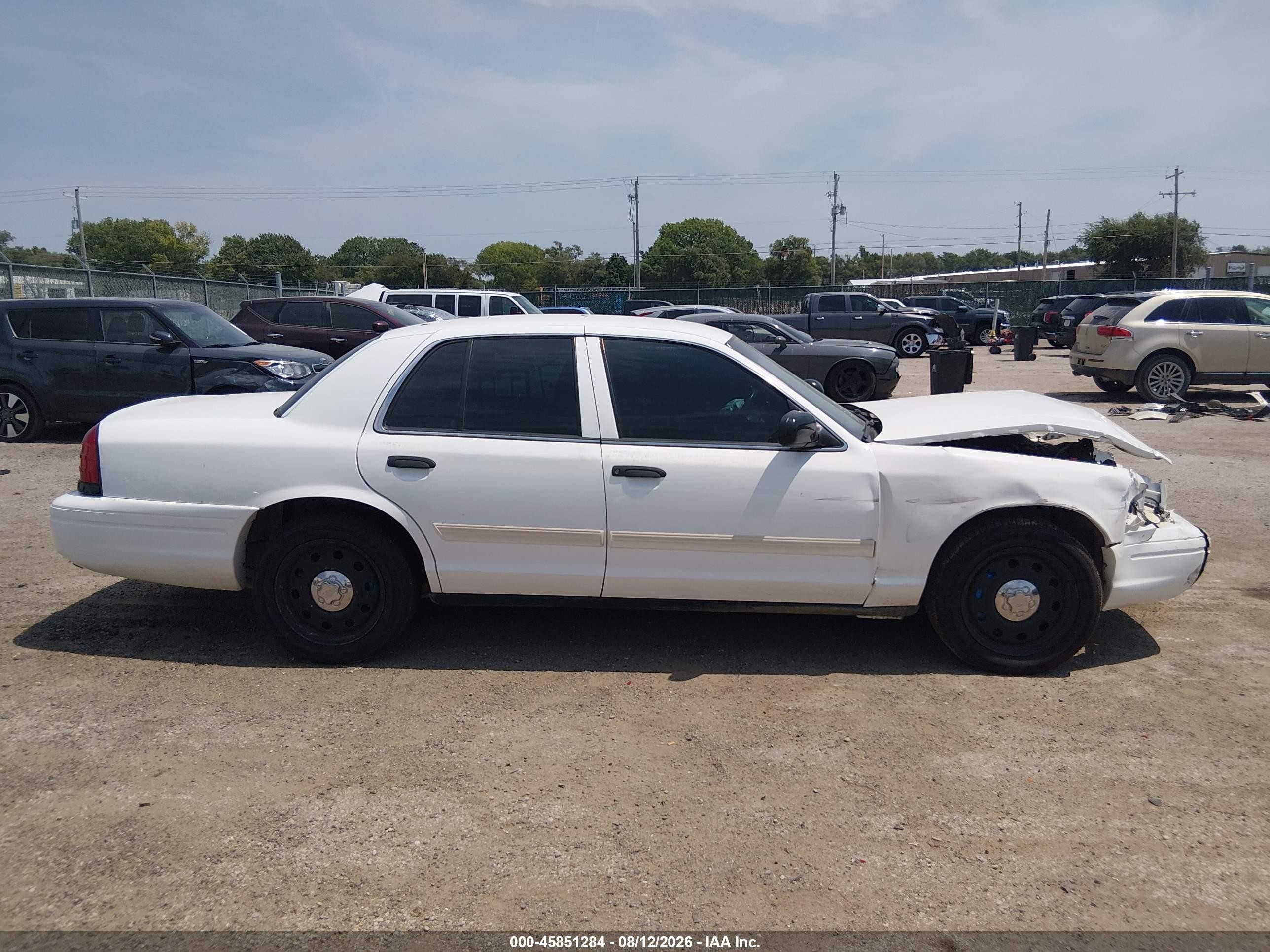 2011 Ford Crown Victoria Police Interceptor White vin: 2FABP7BV6BX112463