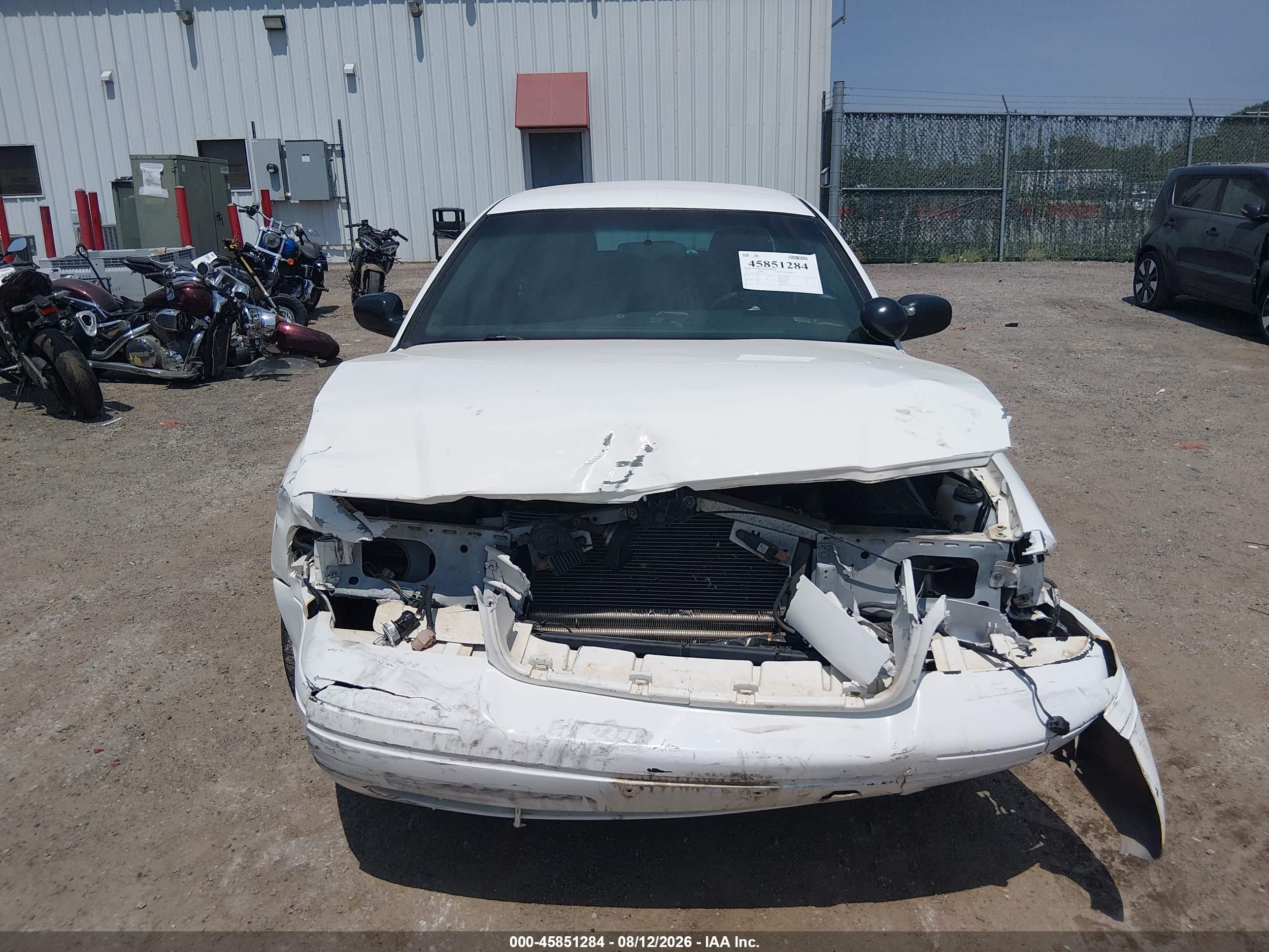 2011 Ford Crown Victoria Police Interceptor White vin: 2FABP7BV6BX112463