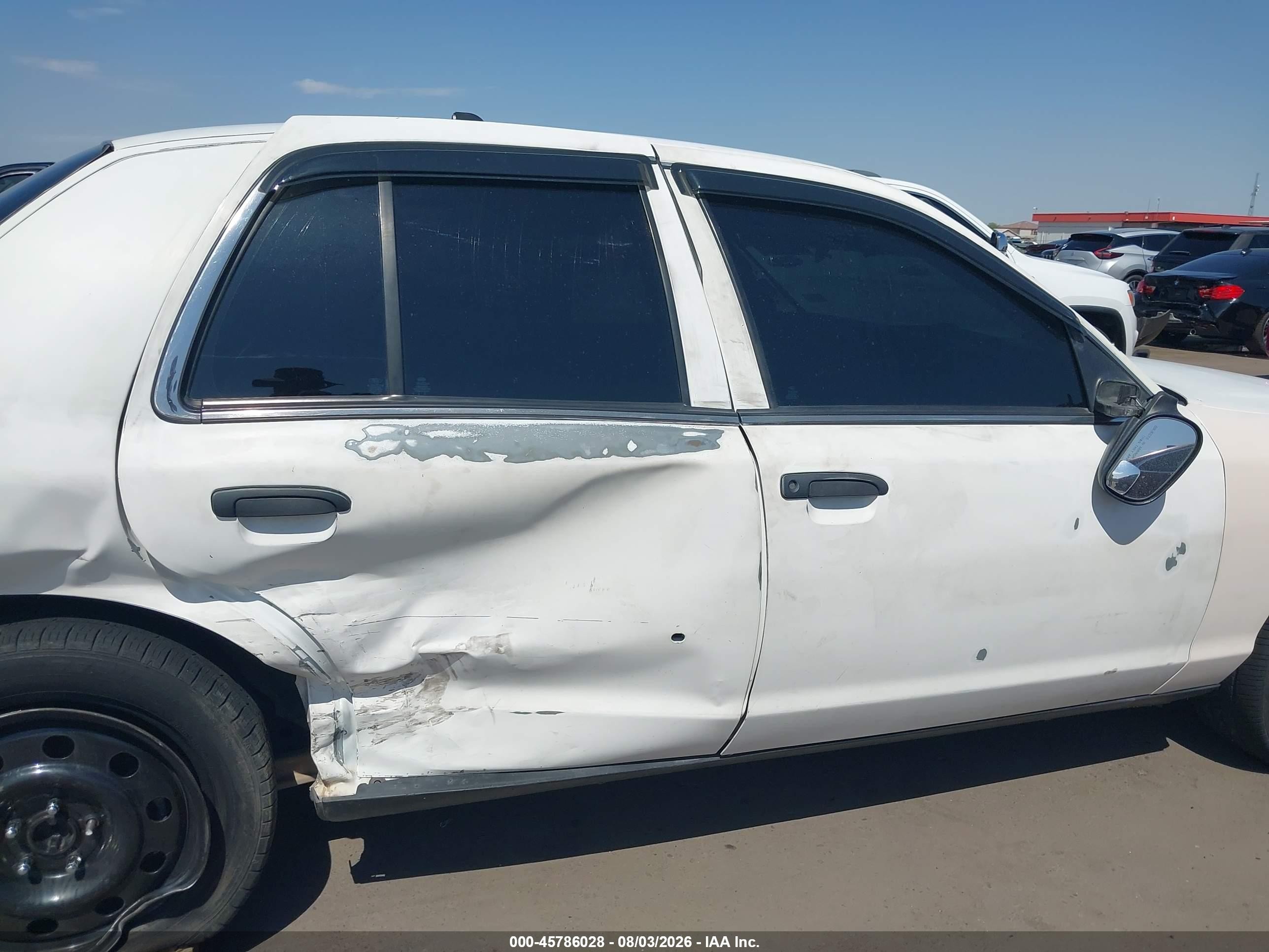 2011 Ford Crown Victoria Police Interceptor White vin: 2FABP7BV6BX119347