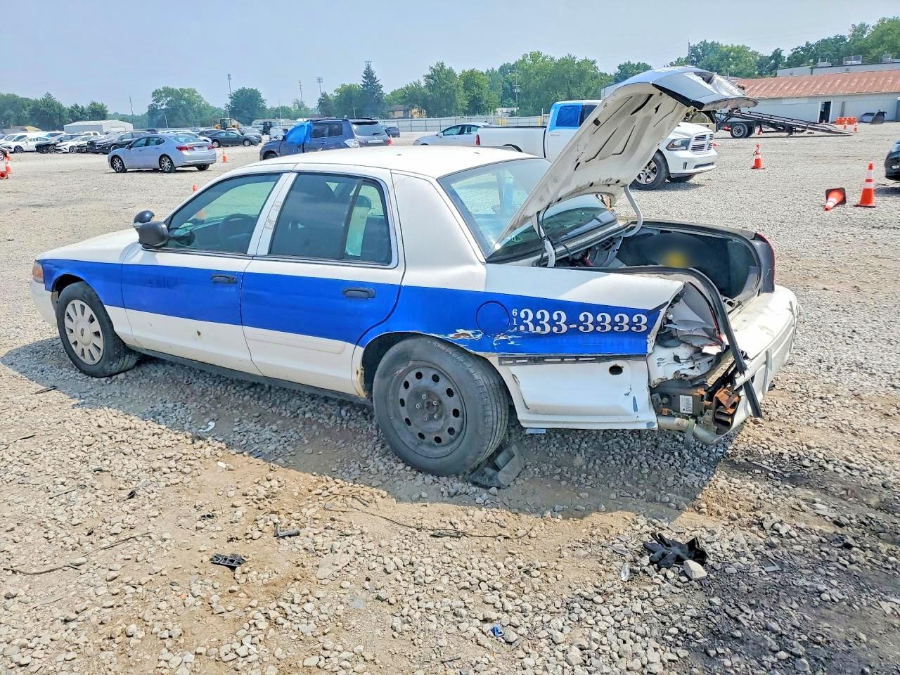 2011 Ford Crown Victoria Police Interceptor White vin: 2FABP7BV6BX168967