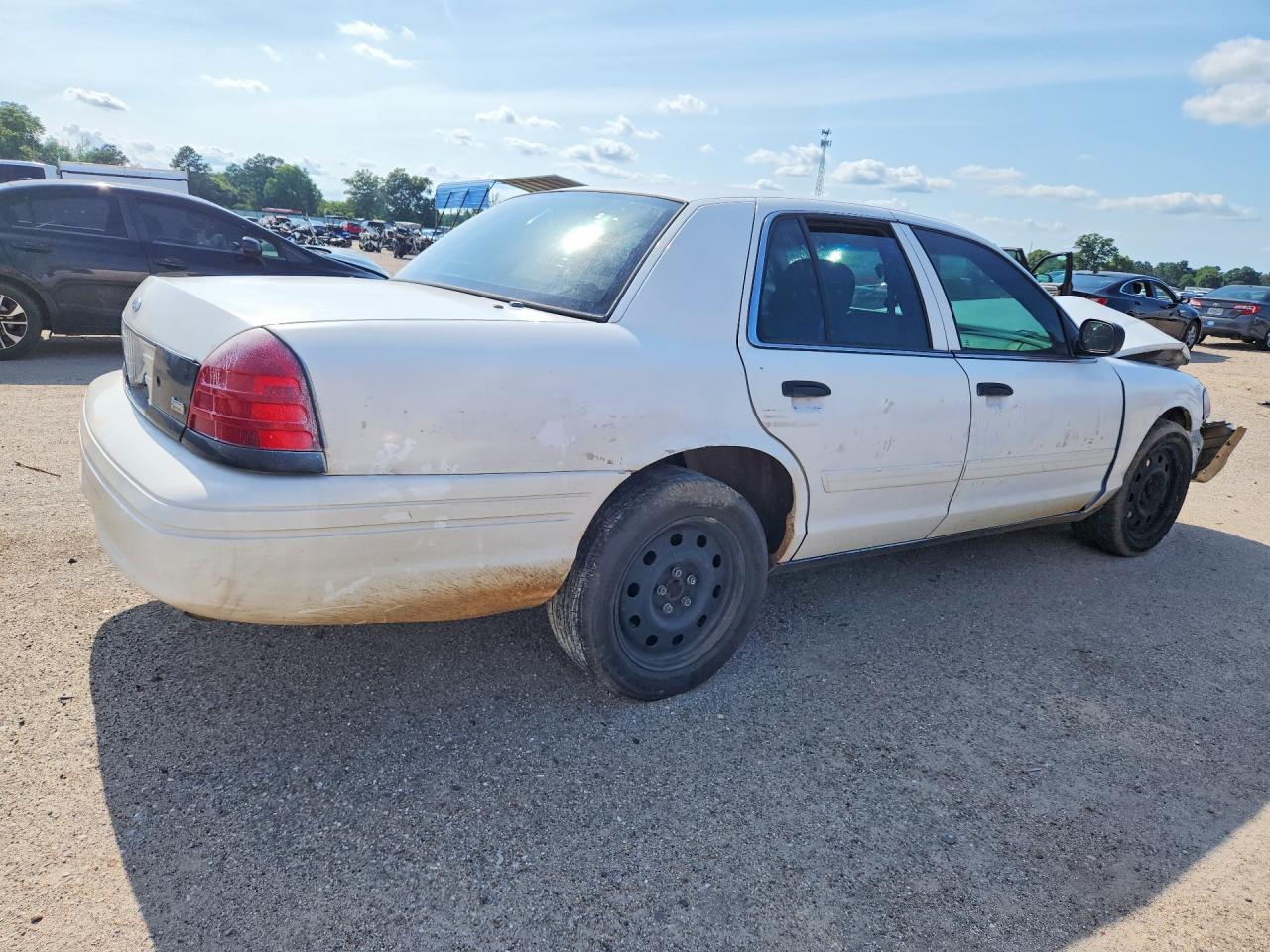 2011 Ford Crown Victoria Police Interceptor White vin: 2FABP7BV6BX179421