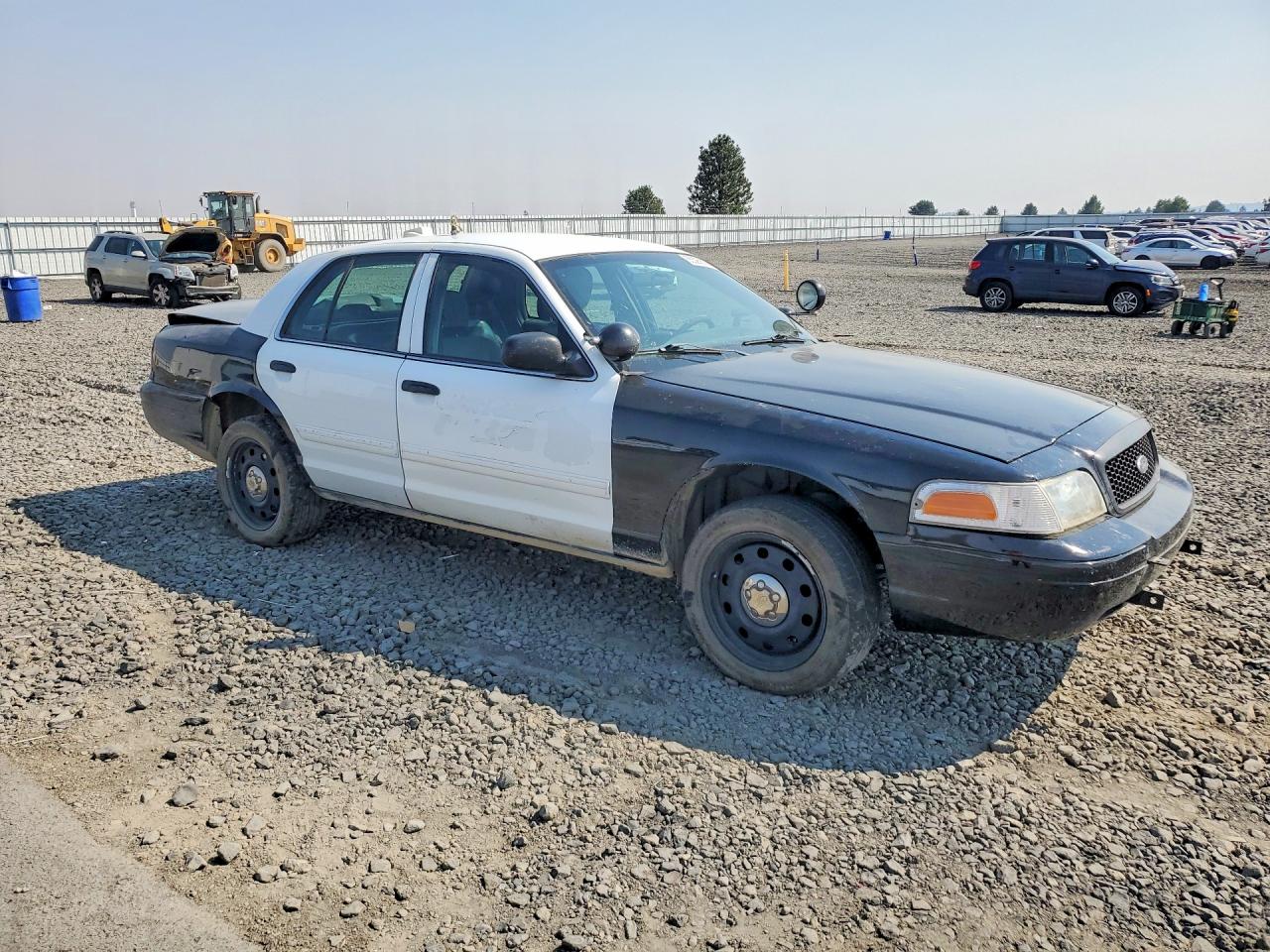 2010 Ford Crown Victoria Police Interceptor Two Tone vin: 2FABP7BV7AX101907