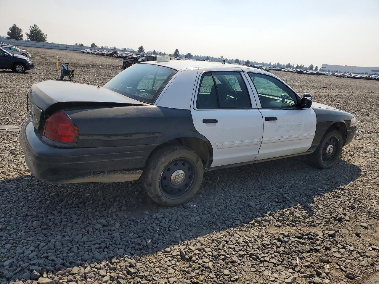 2010 Ford Crown Victoria Police Interceptor Two Tone vin: 2FABP7BV7AX101907