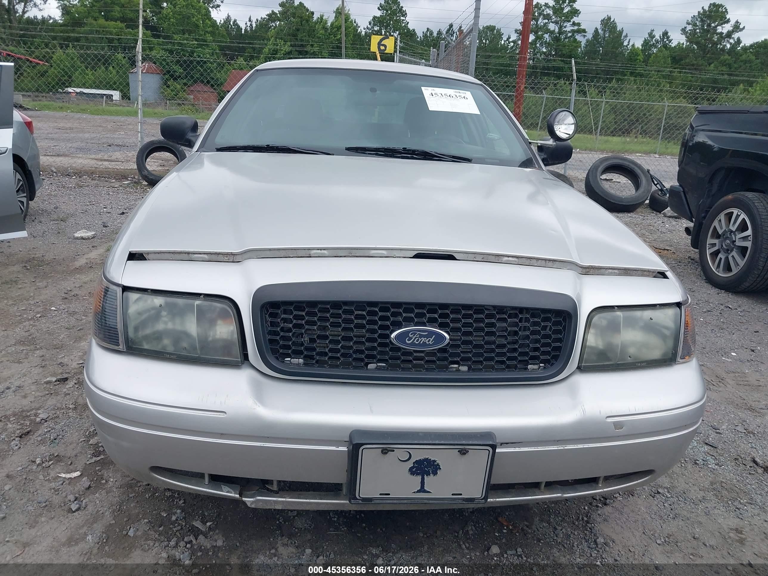 2010 Ford Crown Victoria Police/police Interceptor Silver vin: 2FABP7BV7AX118710