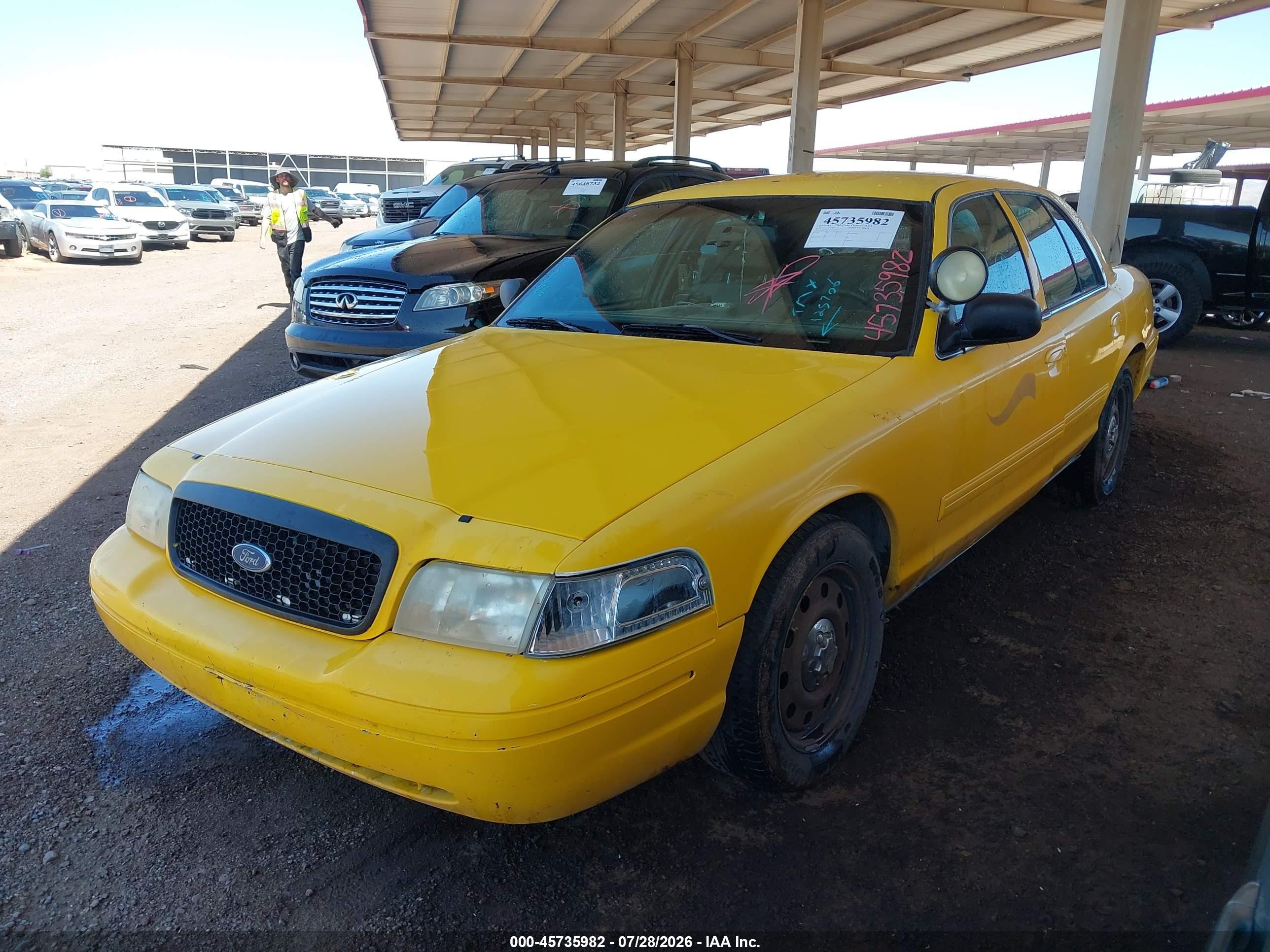 2010 Ford Crown Victoria Police/police Interceptor Yellow vin: 2FABP7BV7AX125706