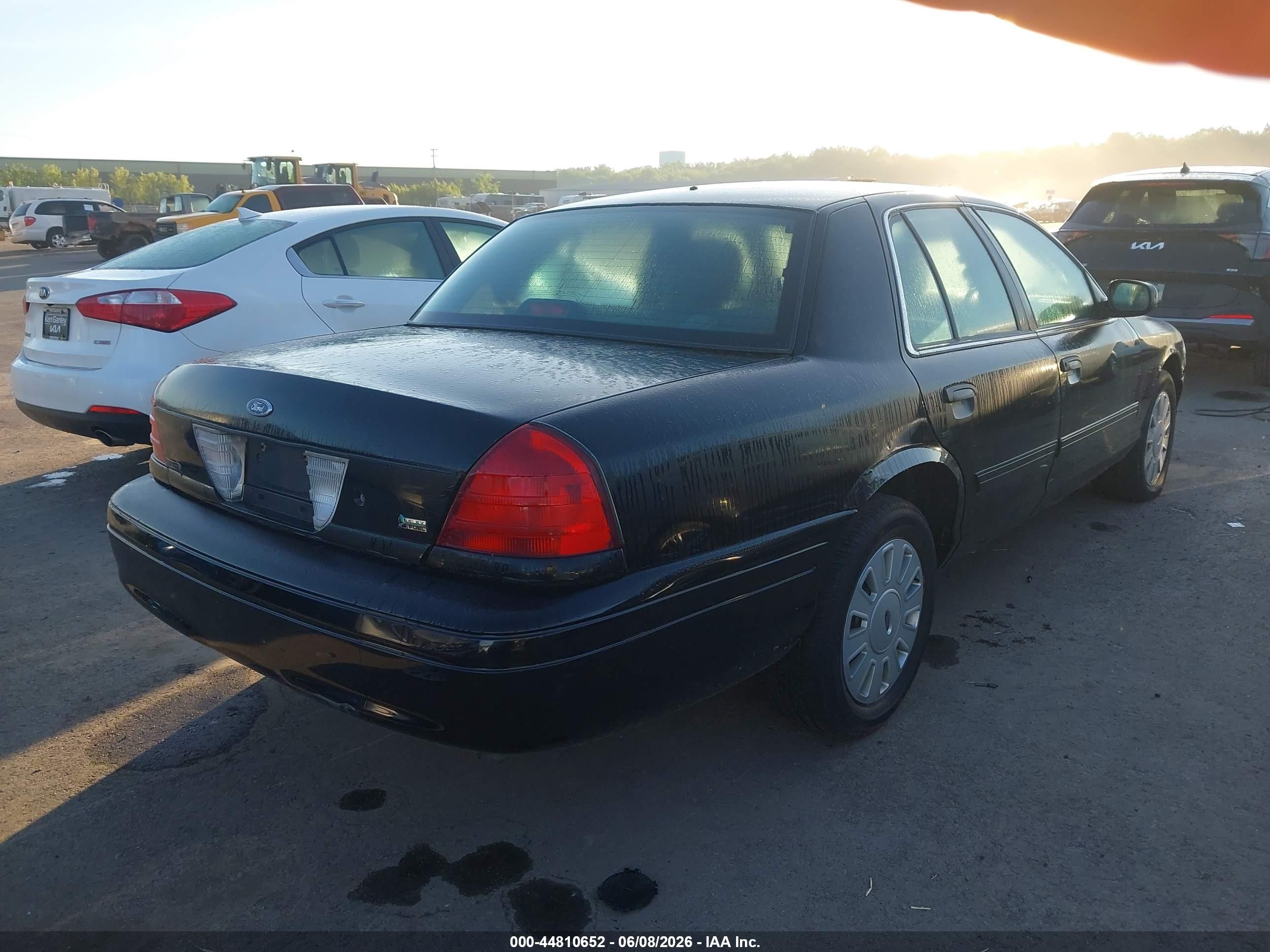 2011 Ford Crown Victoria Police Interceptor Black vin: 2FABP7BV7BX172767