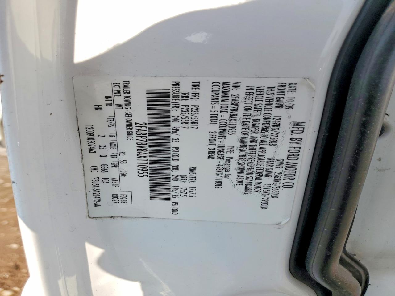2010 Ford Crown Victoria Police Interceptor White vin: 2FABP7BV8AX110955