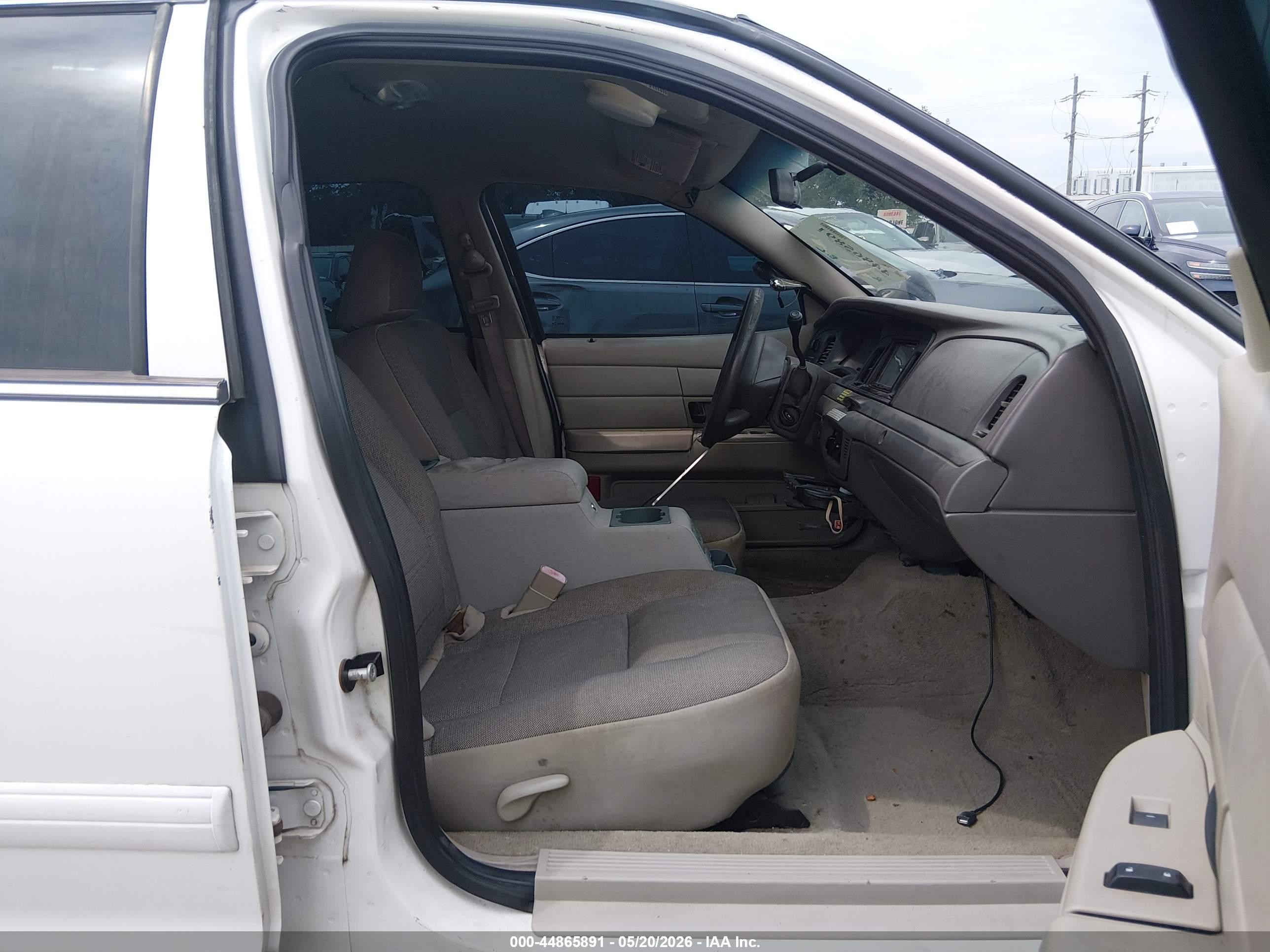 2010 Ford Crown Victoria Police/police Interceptor Белый vin: 2FABP7BV8AX119249