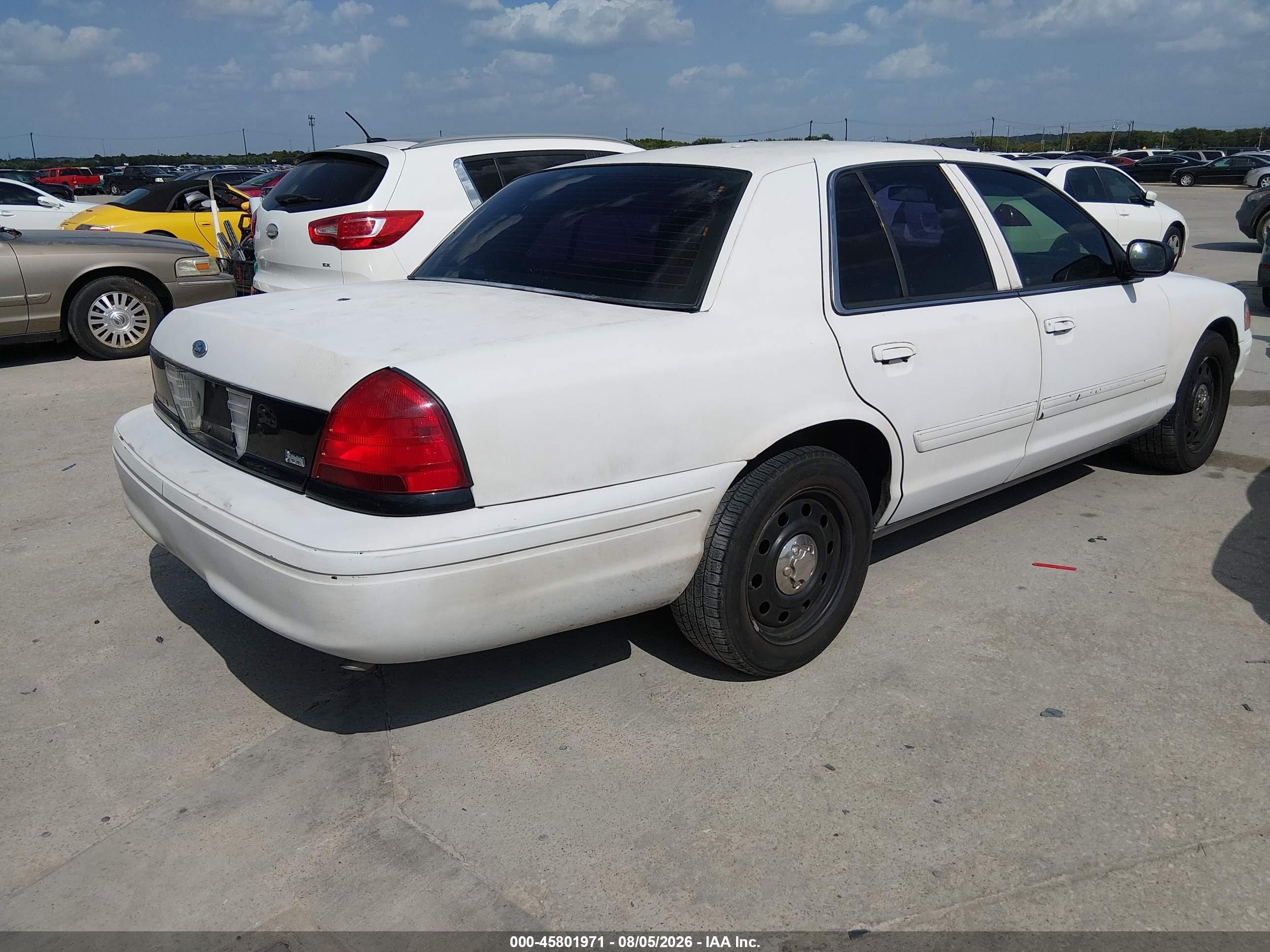 2010 Ford Crown Victoria Police/police Interceptor White vin: 2FABP7BV8AX135340