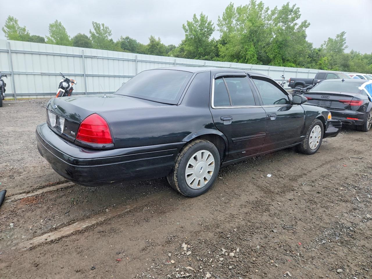 2011 Ford Crown Victoria Police Interceptor Black vin: 2FABP7BV8BX180747