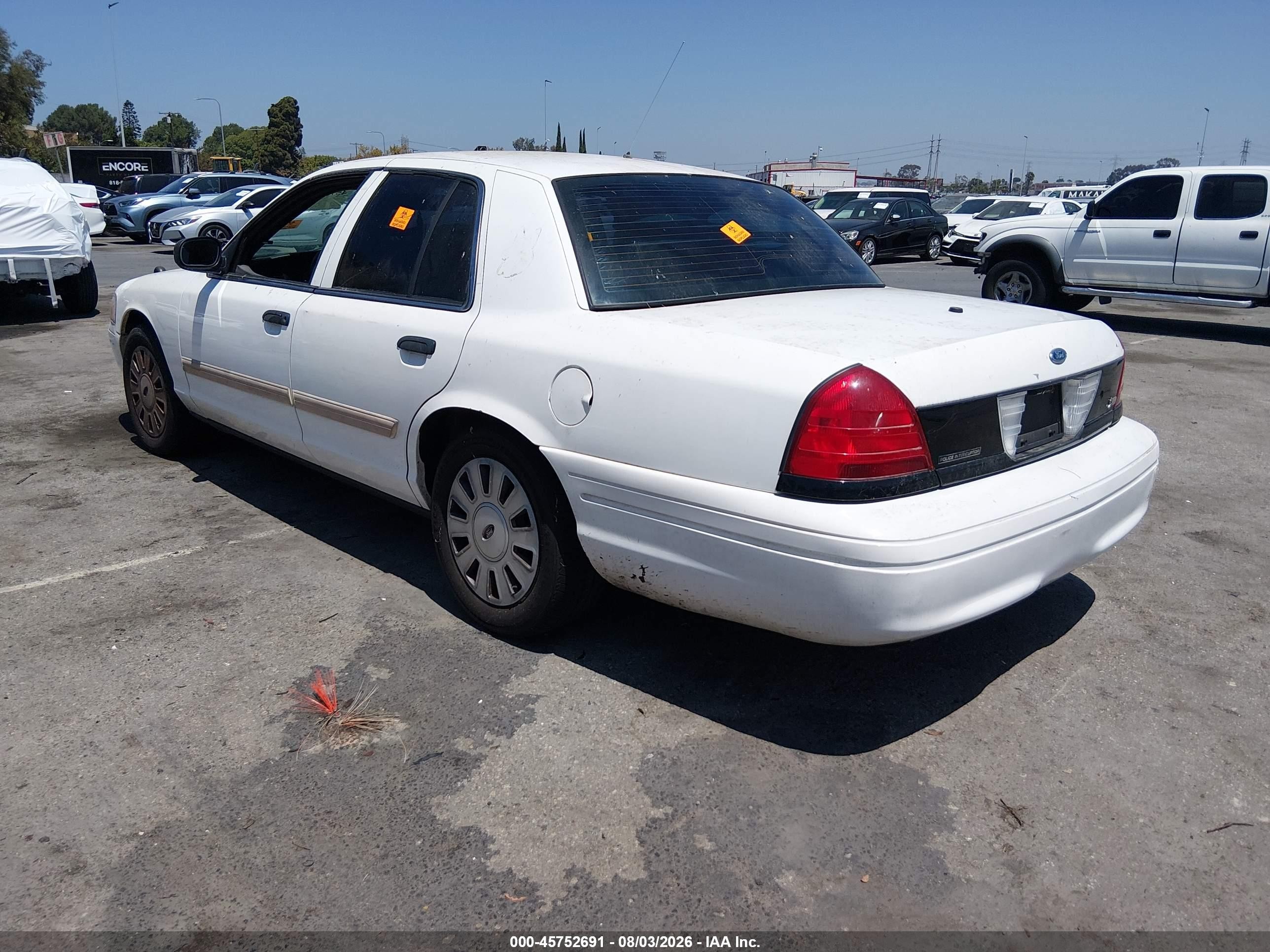 2010 Ford Crown Victoria Police/police Interceptor White vin: 2FABP7BV9AX103013