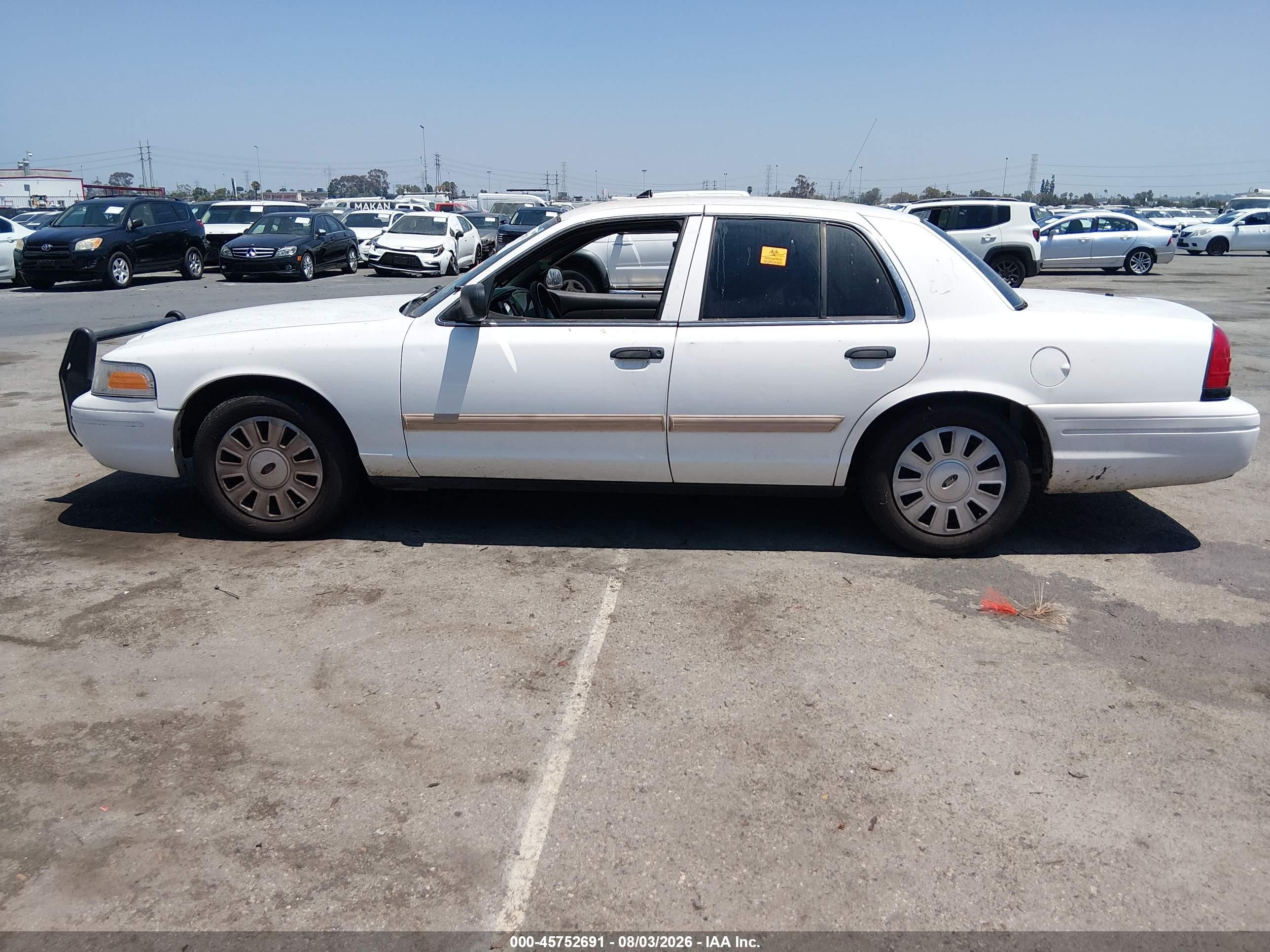 2010 Ford Crown Victoria Police/police Interceptor White vin: 2FABP7BV9AX103013
