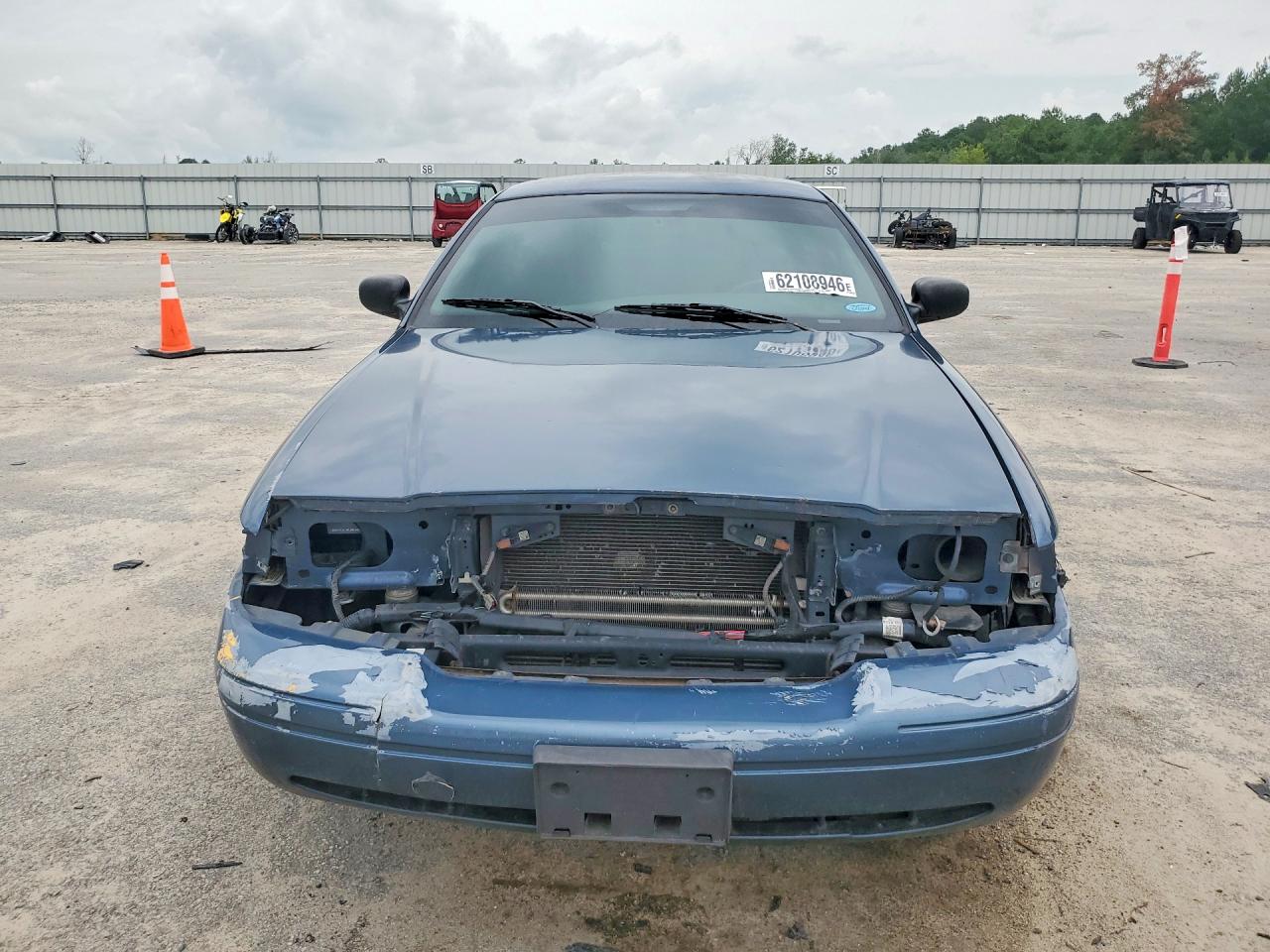 2010 Ford Crown Victoria Police Interceptor Blue vin: 2FABP7BVXAX141558