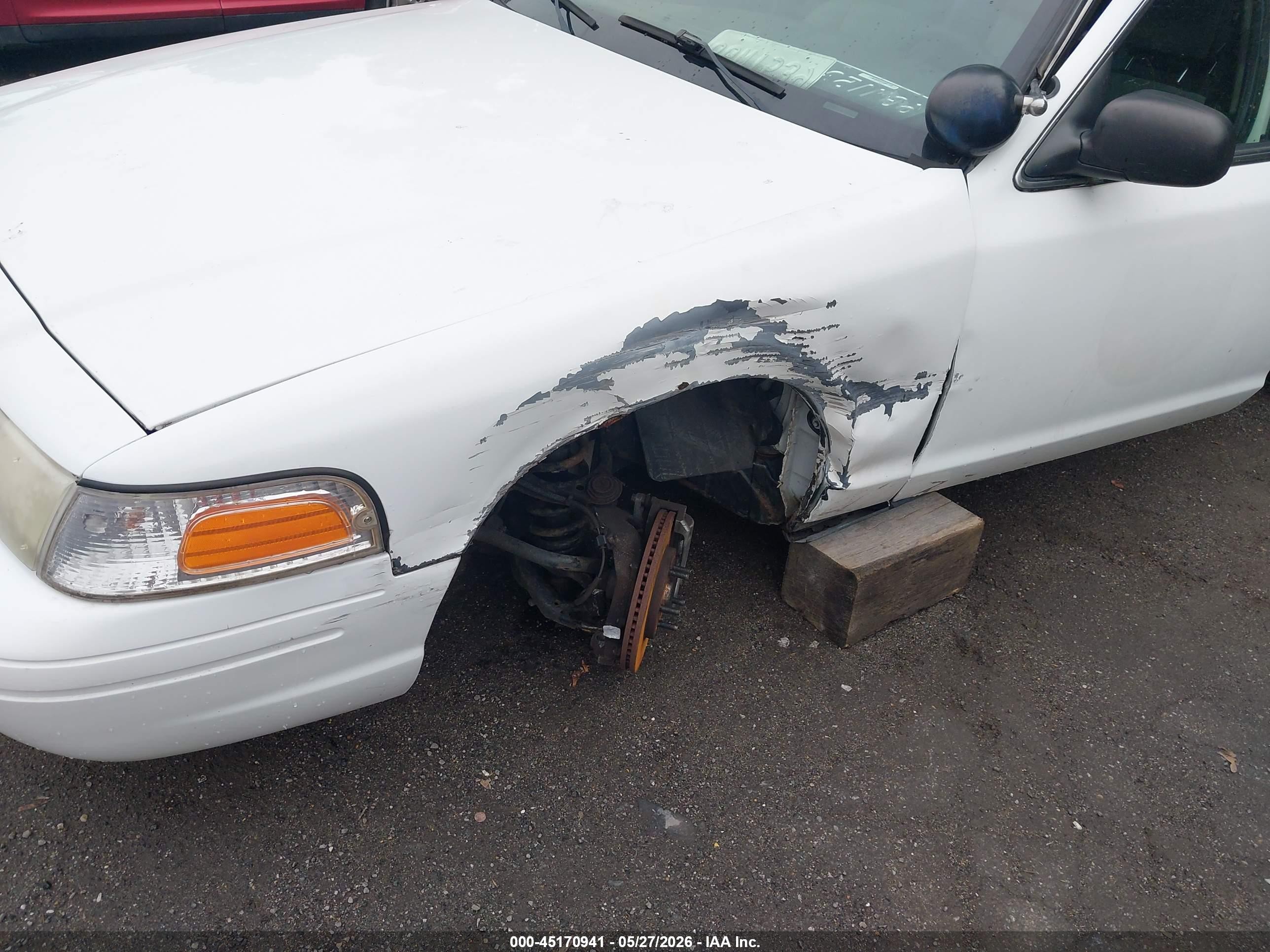 2011 Ford Crown Victoria Police Interceptor White vin: 2FABP7BVXBX124423