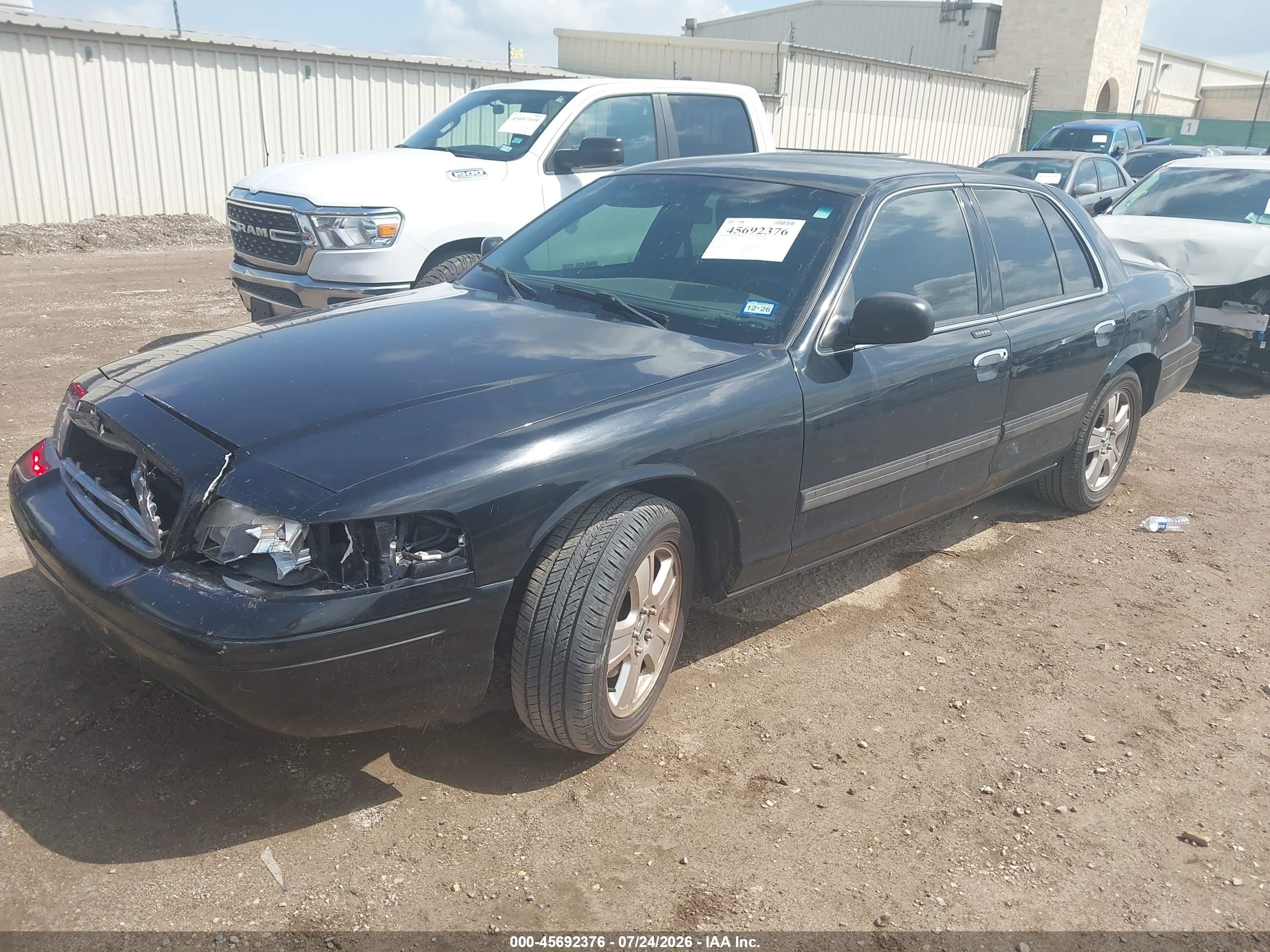2011 Ford Crown Victoria Lx Black vin: 2FABP7EV2BX184174