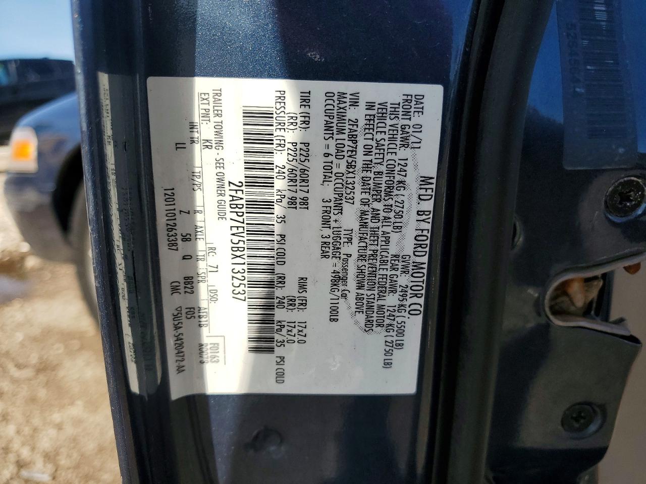2011 Ford Crown Victoria Lx Blue vin: 2FABP7EV5BX132537