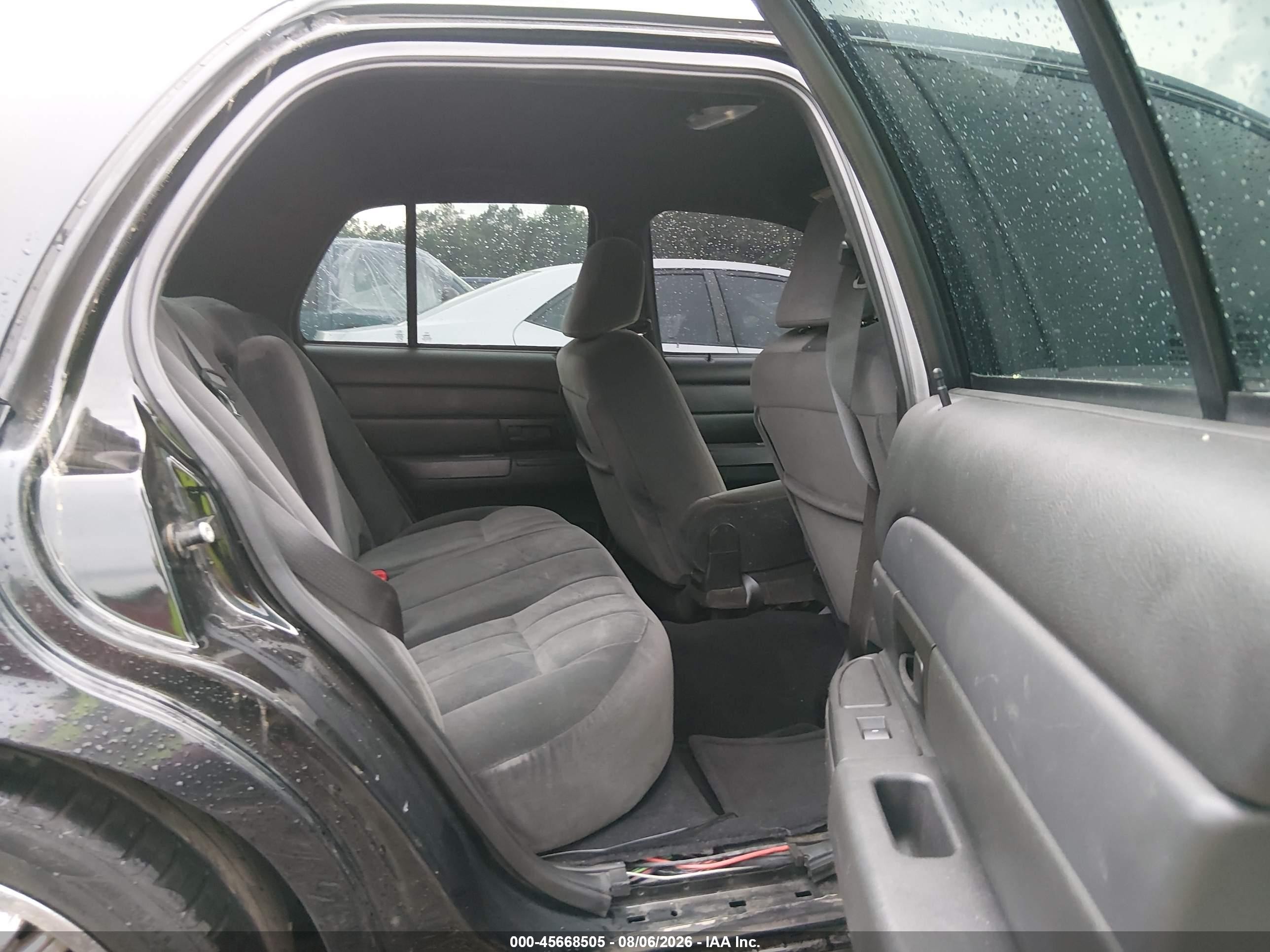 2010 Ford Crown Victoria Lx Black vin: 2FABP7EV7AX139181