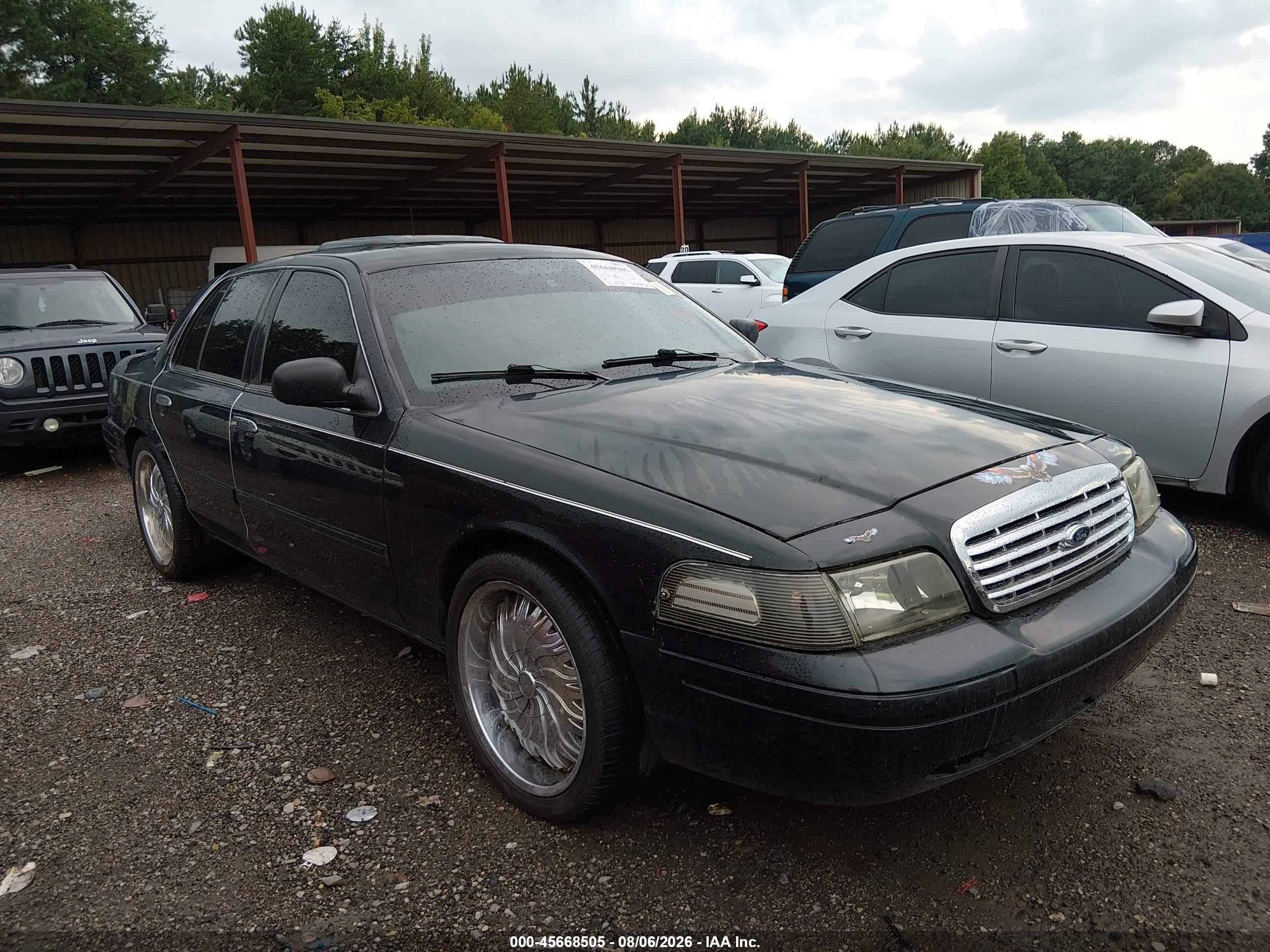 2010 Ford Crown Victoria Lx Black vin: 2FABP7EV7AX139181