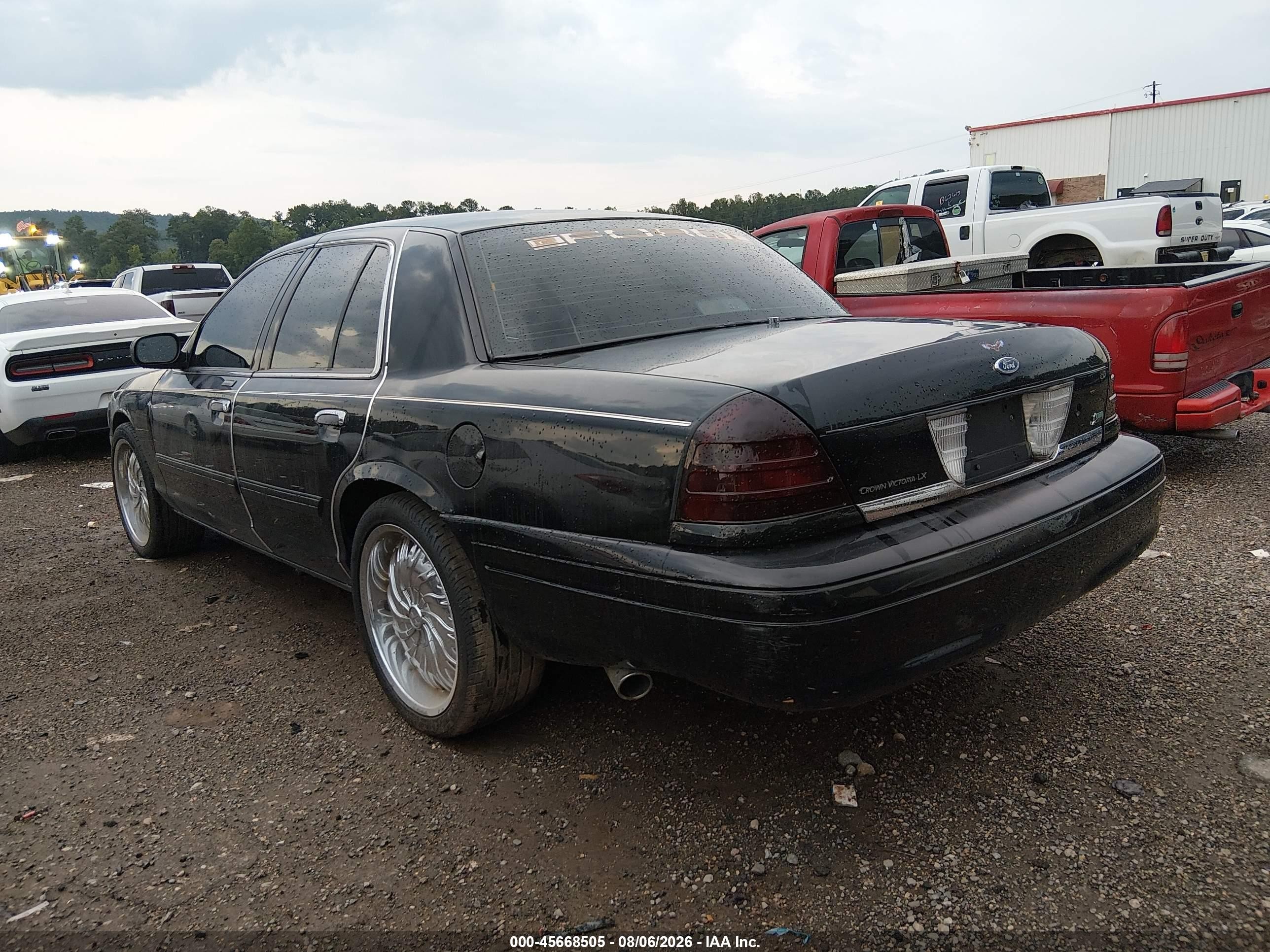 2010 Ford Crown Victoria Lx Black vin: 2FABP7EV7AX139181