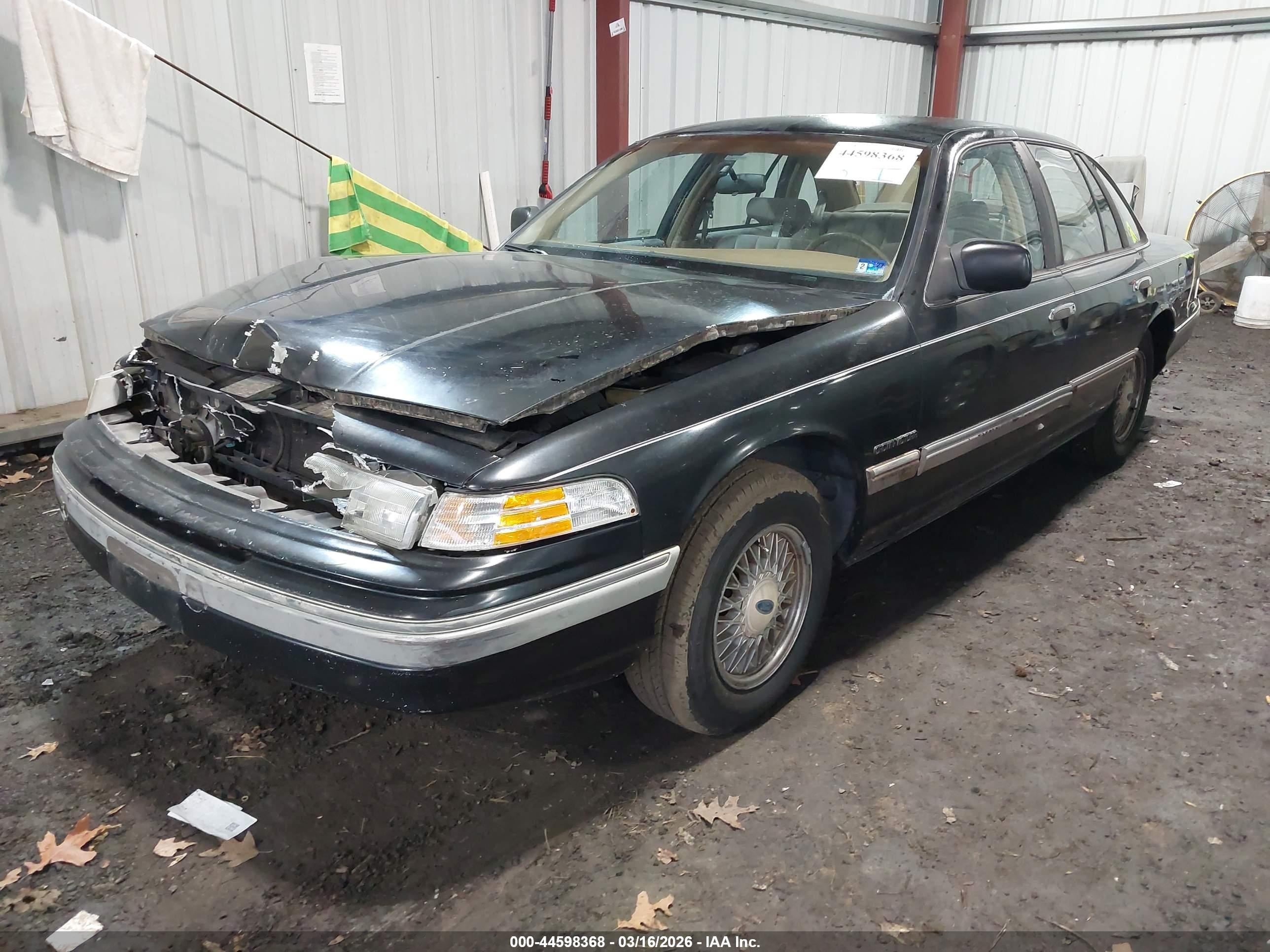 1992 Ford Crown Victoria Lx Black vin: 2FACP74W2NX181343