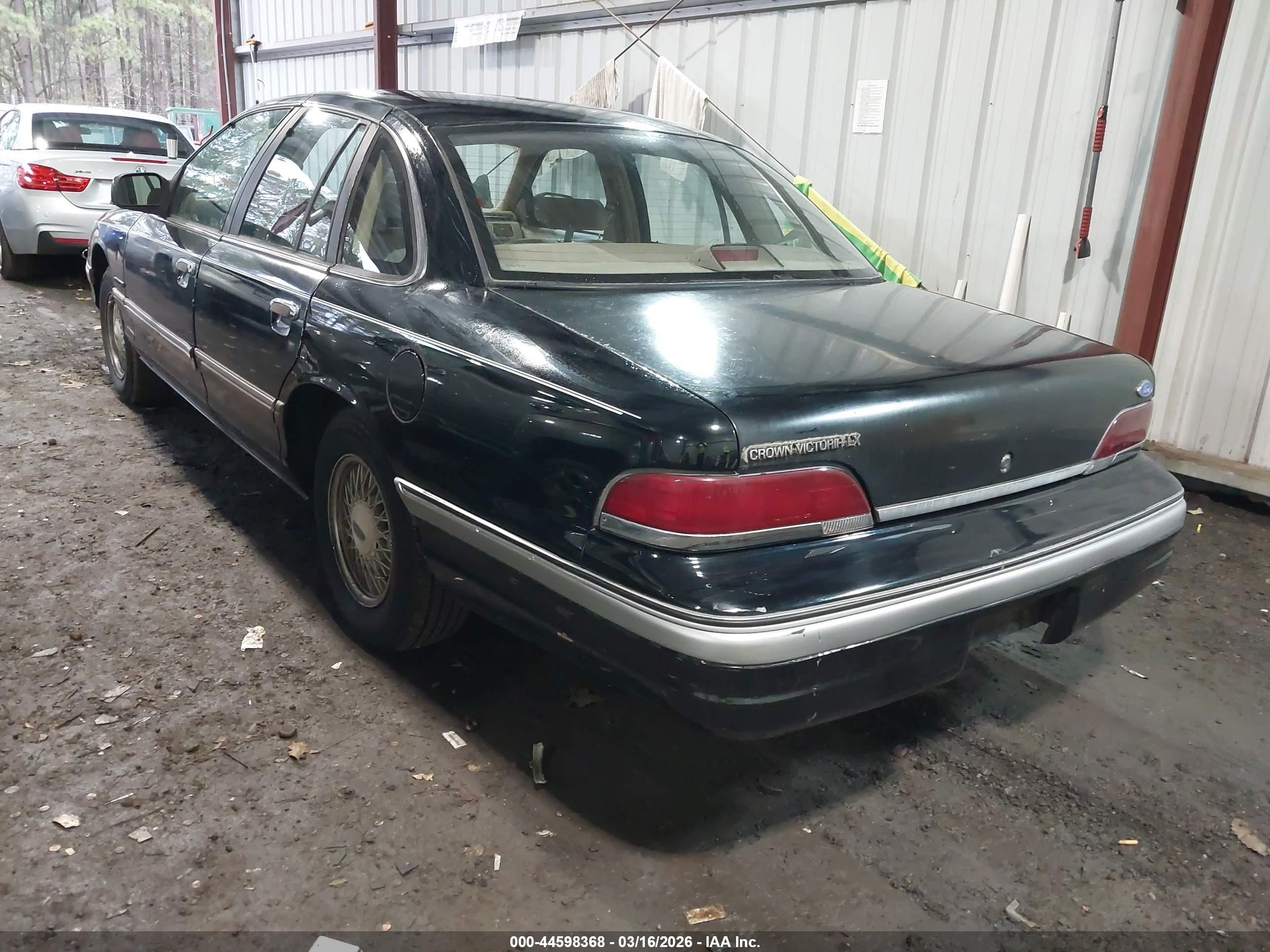 1992 Ford Crown Victoria Lx Black vin: 2FACP74W2NX181343