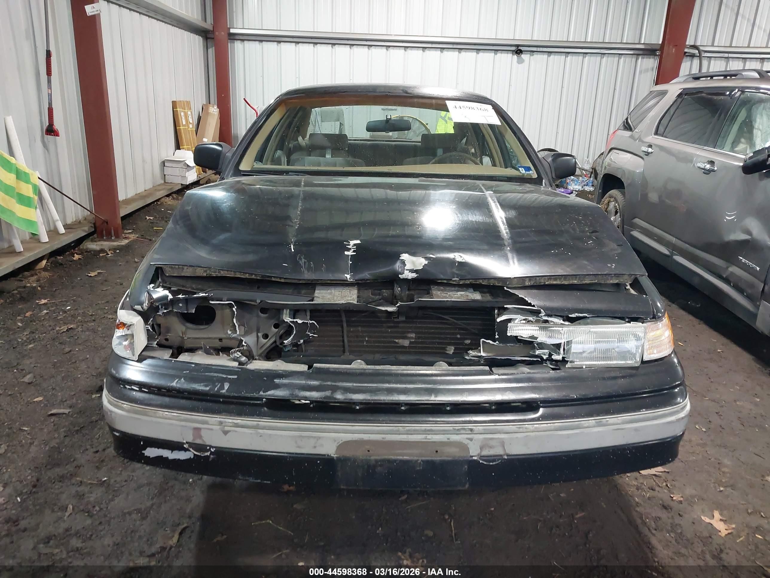 1992 Ford Crown Victoria Lx Black vin: 2FACP74W2NX181343