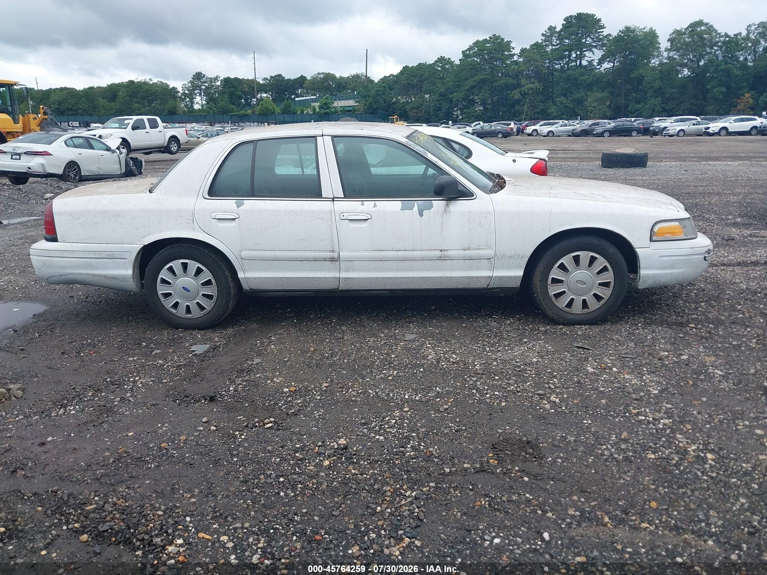 2008 Ford Crown Victoria Police Interceptor White vin: 2FAFP71V18X149755