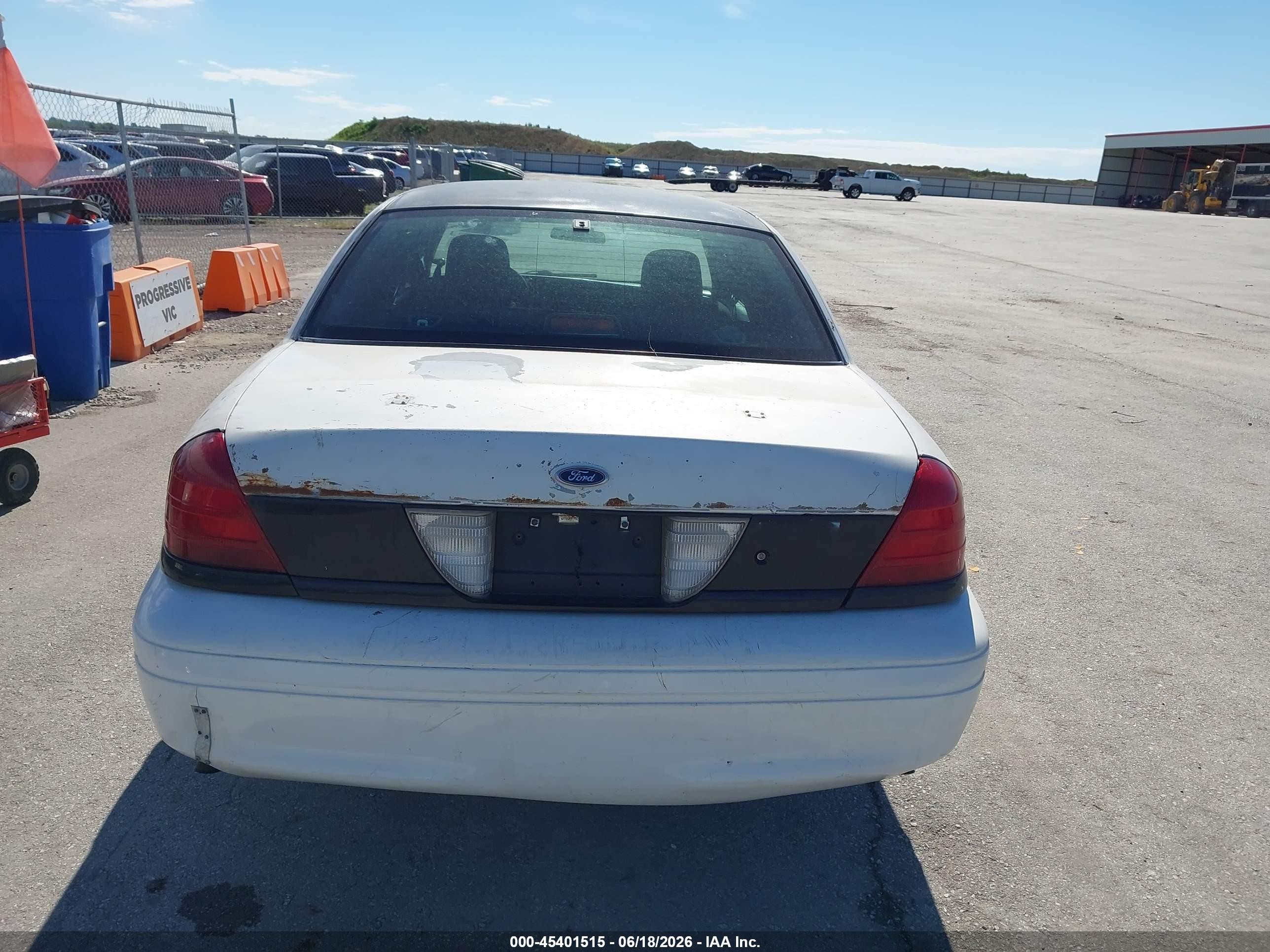 2008 Ford Crown Victoria Police/police Interceptor White vin: 2FAFP71V28X101102