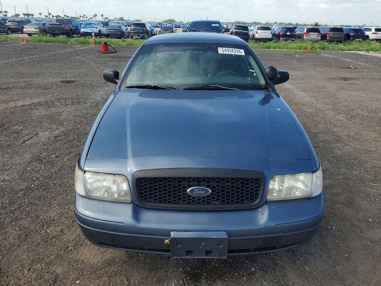 2008 Ford Crown Victoria Police Interceptor Blue vin: 2FAFP71V48X140662