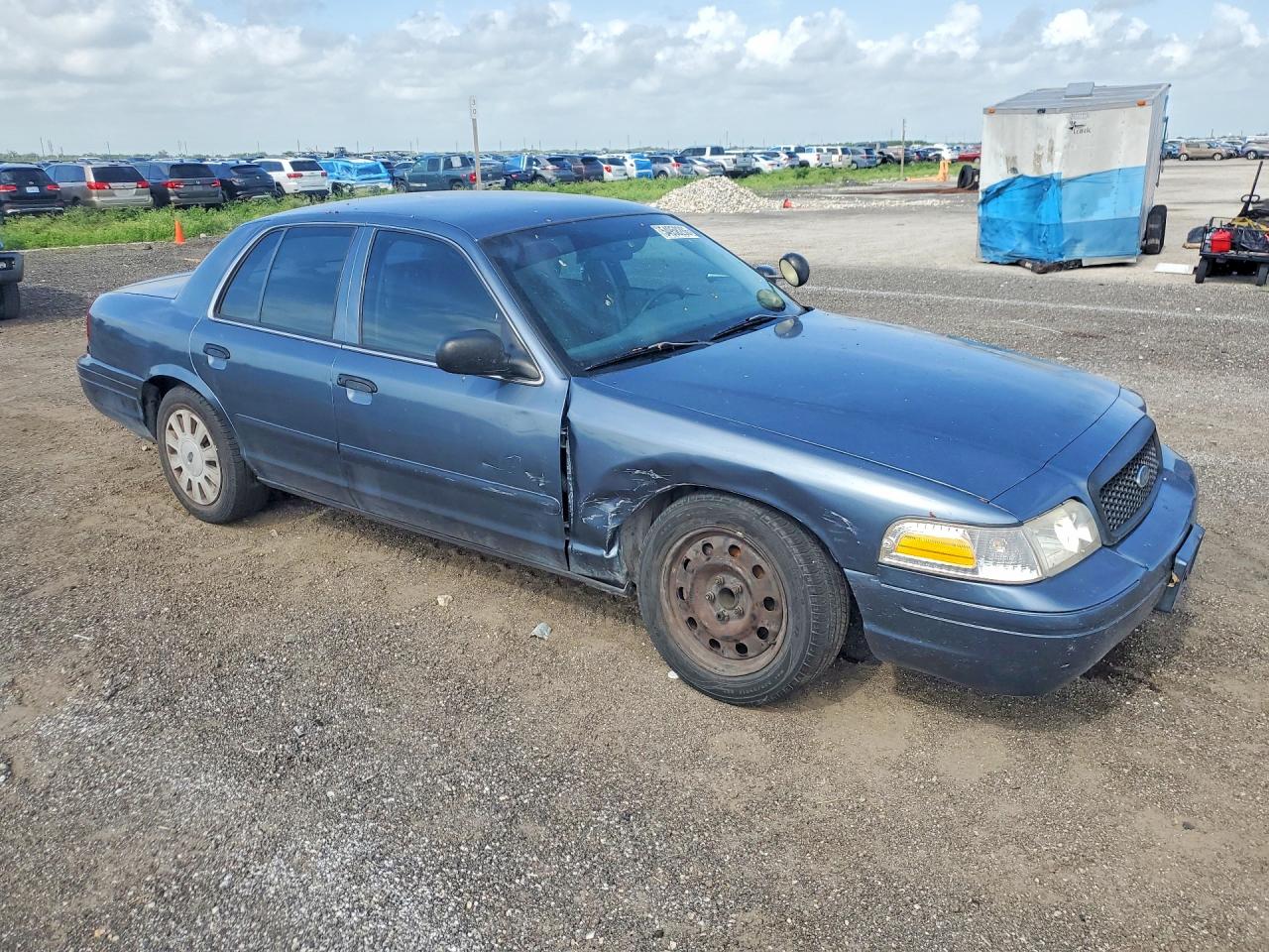 2008 Ford Crown Victoria Police Interceptor Blue vin: 2FAFP71V48X140662