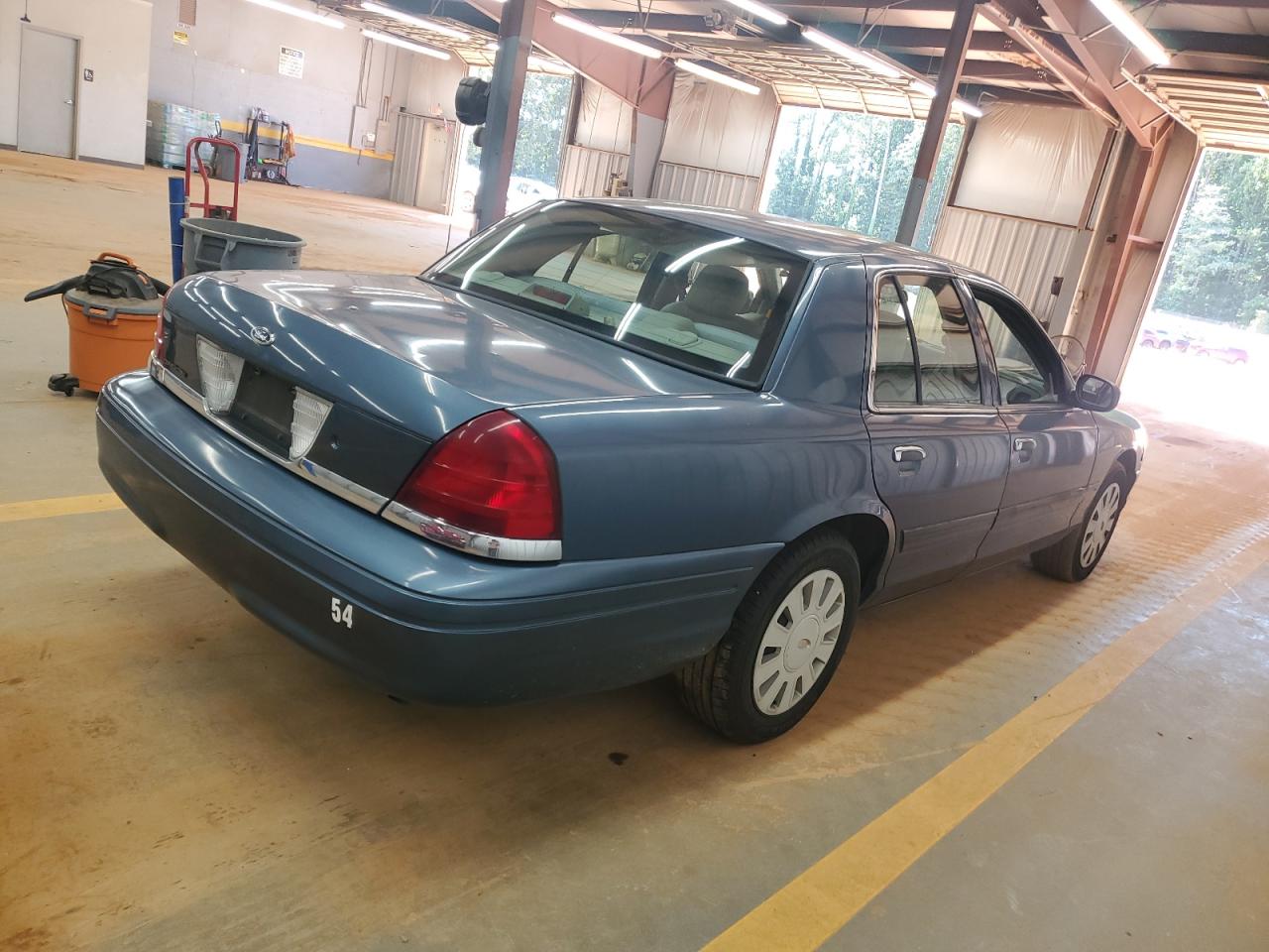 2008 Ford Crown Victoria Police Interceptor Blue vin: 2FAFP71V68X129971