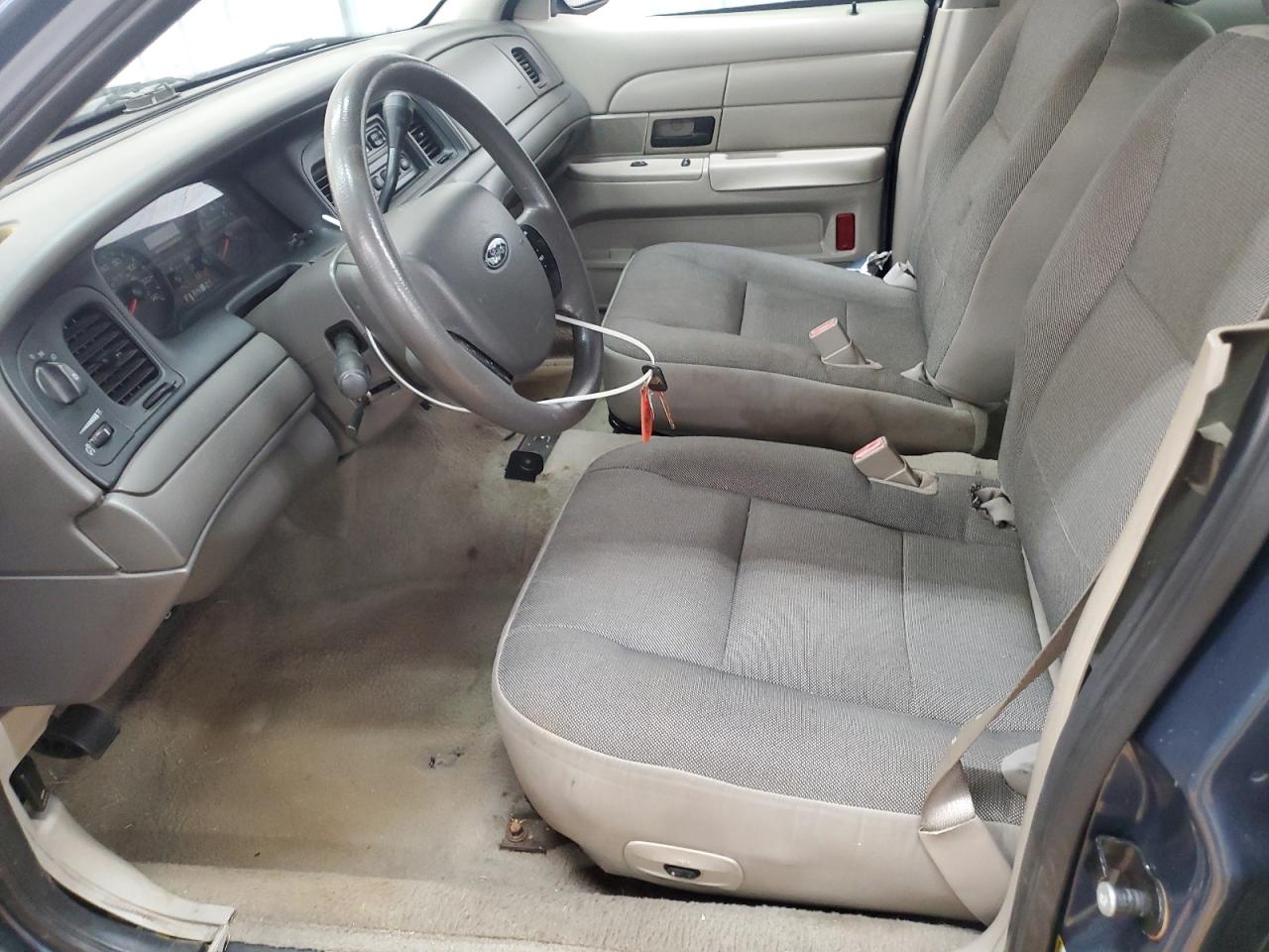 2008 Ford Crown Victoria Police Interceptor Blue vin: 2FAFP71V68X129971
