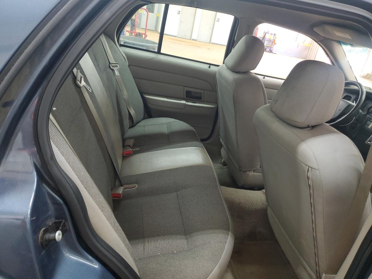 2008 Ford Crown Victoria Police Interceptor Blue vin: 2FAFP71V68X129971